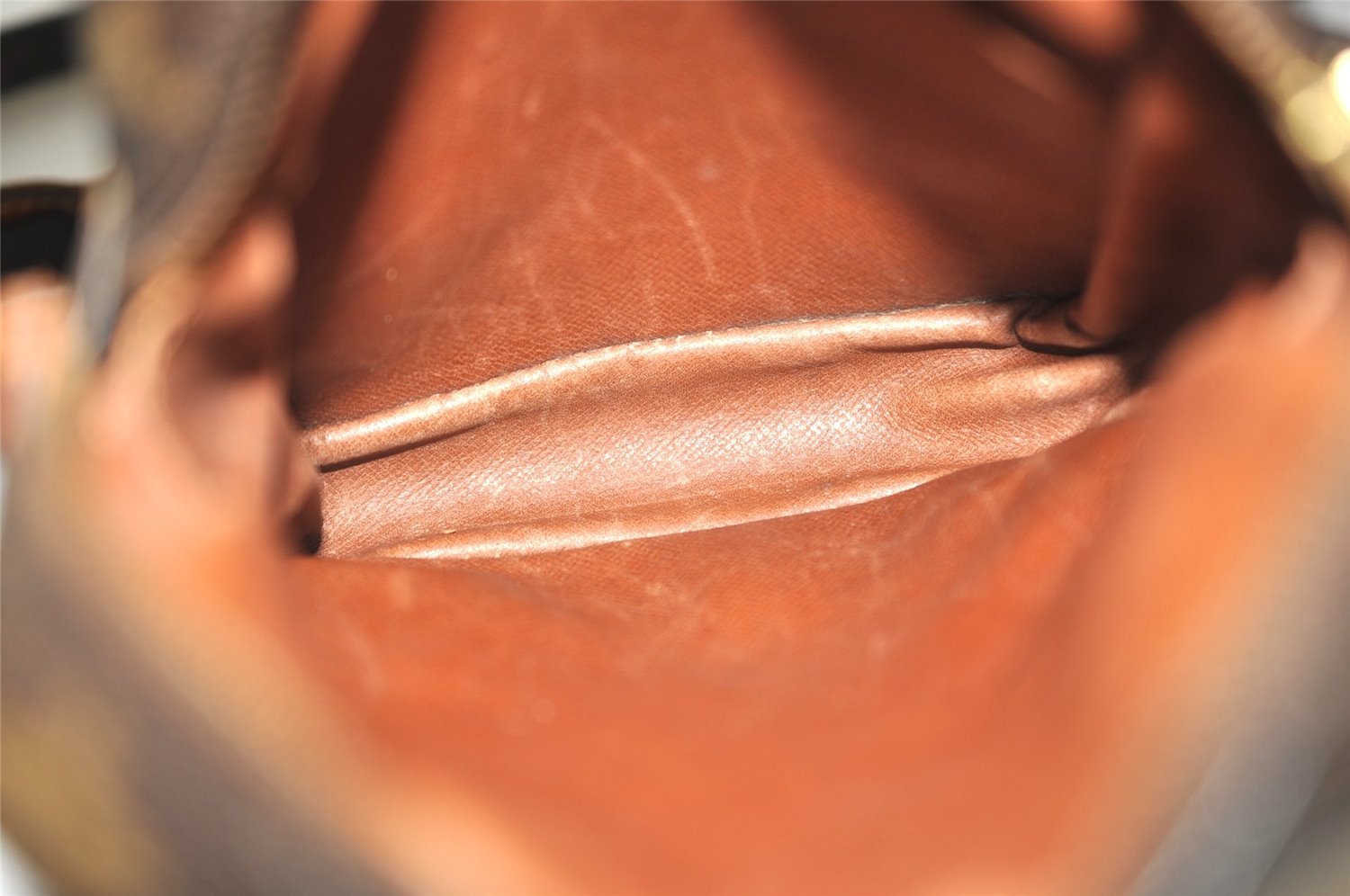 Authentic Louis Vuitton Monogram Danube Shoulder Crossbody Bag M45266 Junk 6801J