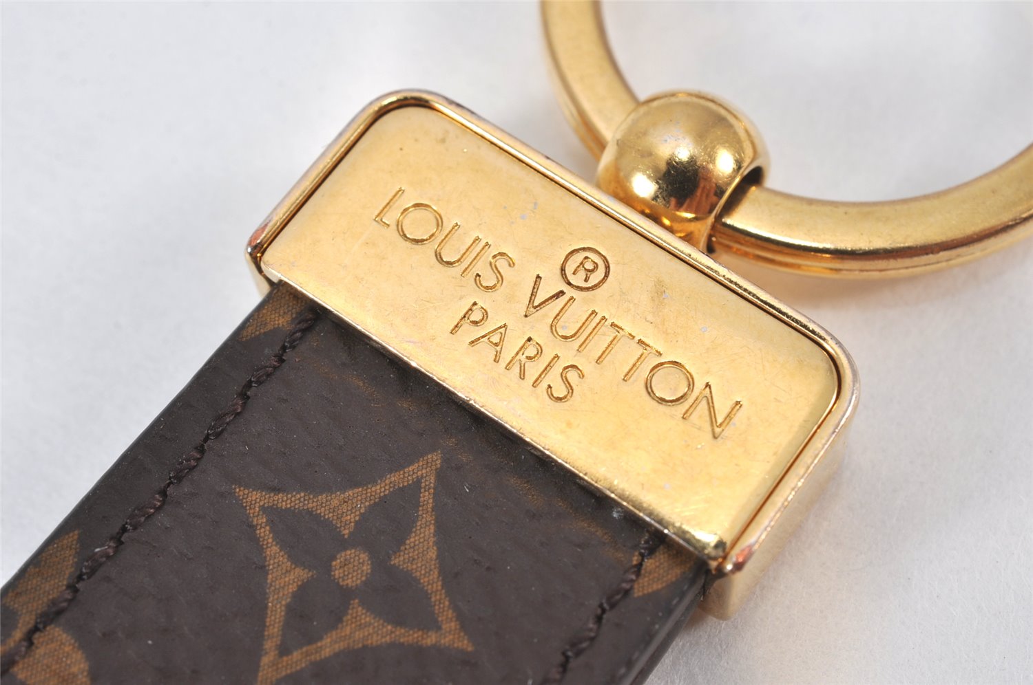 Authentic Louis Vuitton Monogram Porte Cles Dragonne M65221 Key Ring Charm 6807K