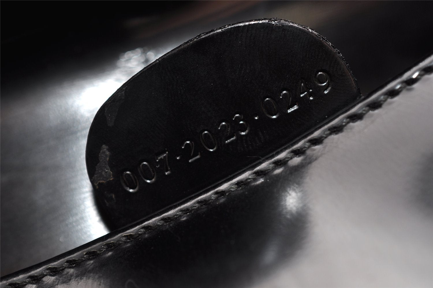 Authentic GUCCI SOHO Vintage Shoulder Hand Bag Purse Enamel Black Junk 6817I