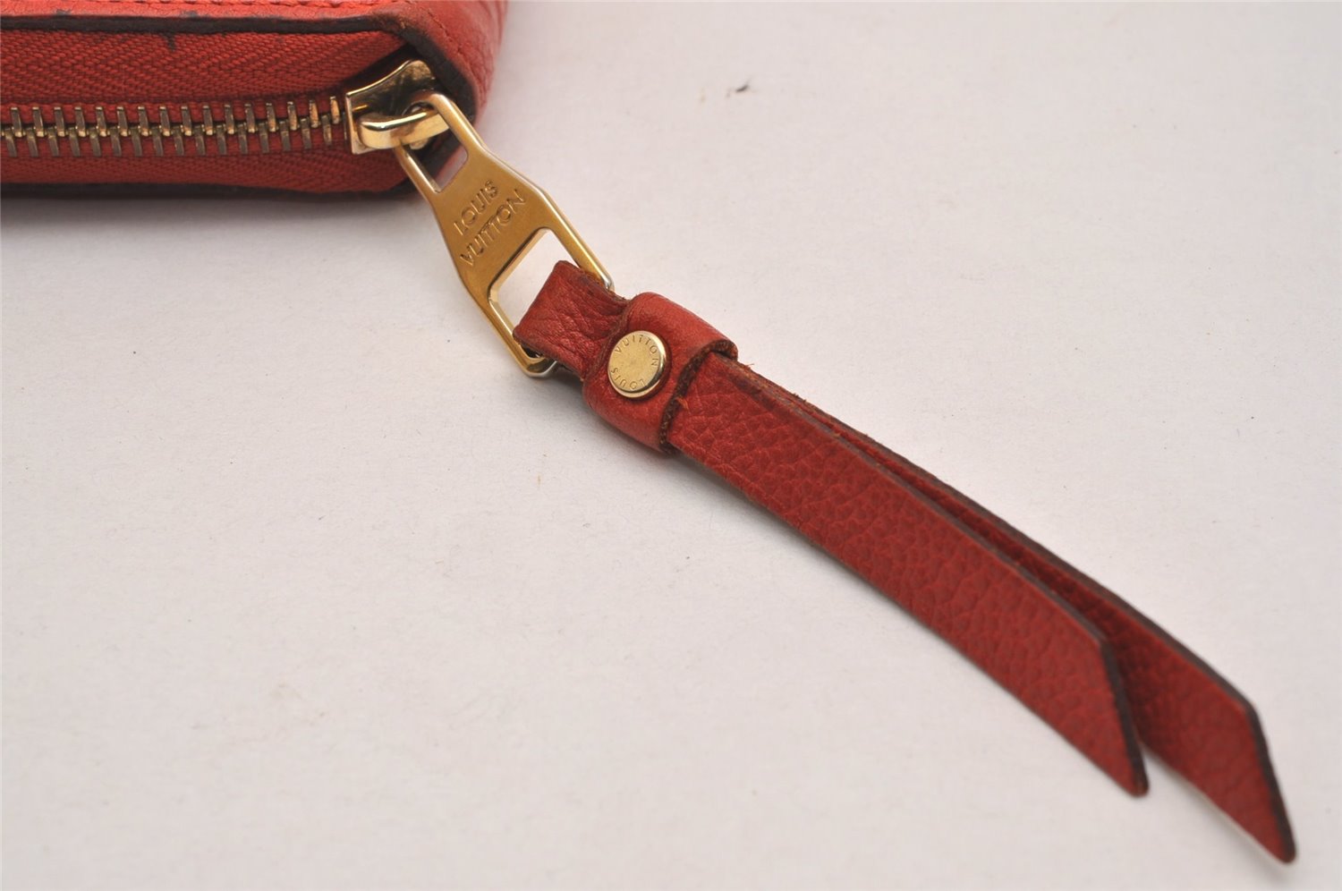Authentic Louis Vuitton Monogram Empreinte Zippy Wallet Red M60547 LV 6818J