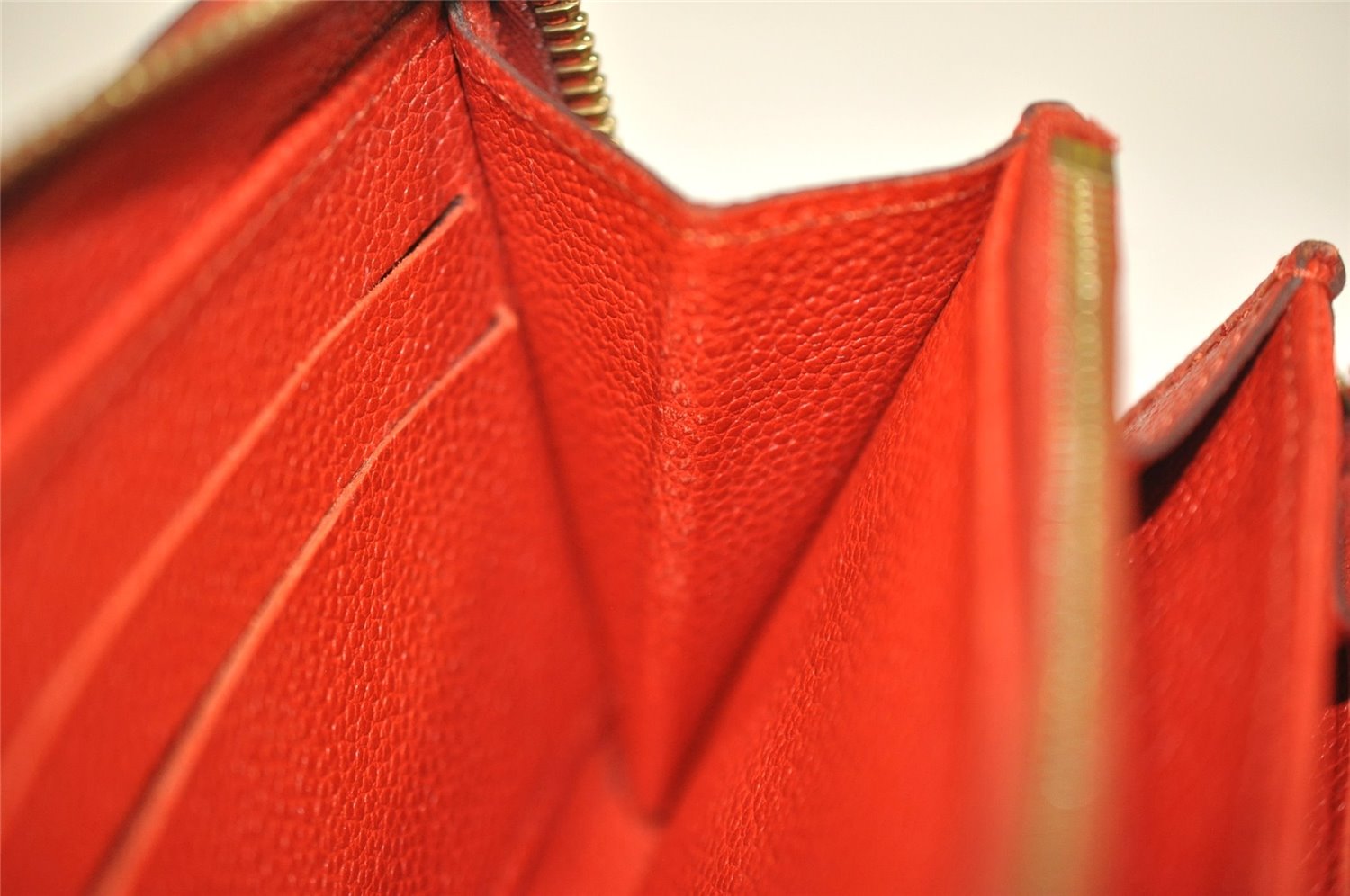 Authentic Louis Vuitton Monogram Empreinte Zippy Wallet Red M60547 LV 6818J