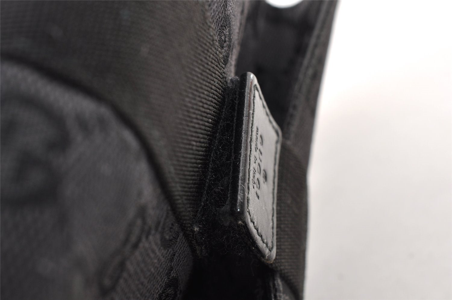 Authentic GUCCI Vintage Pouch Purse GG Canvas Leather 0390991 Black 6822I