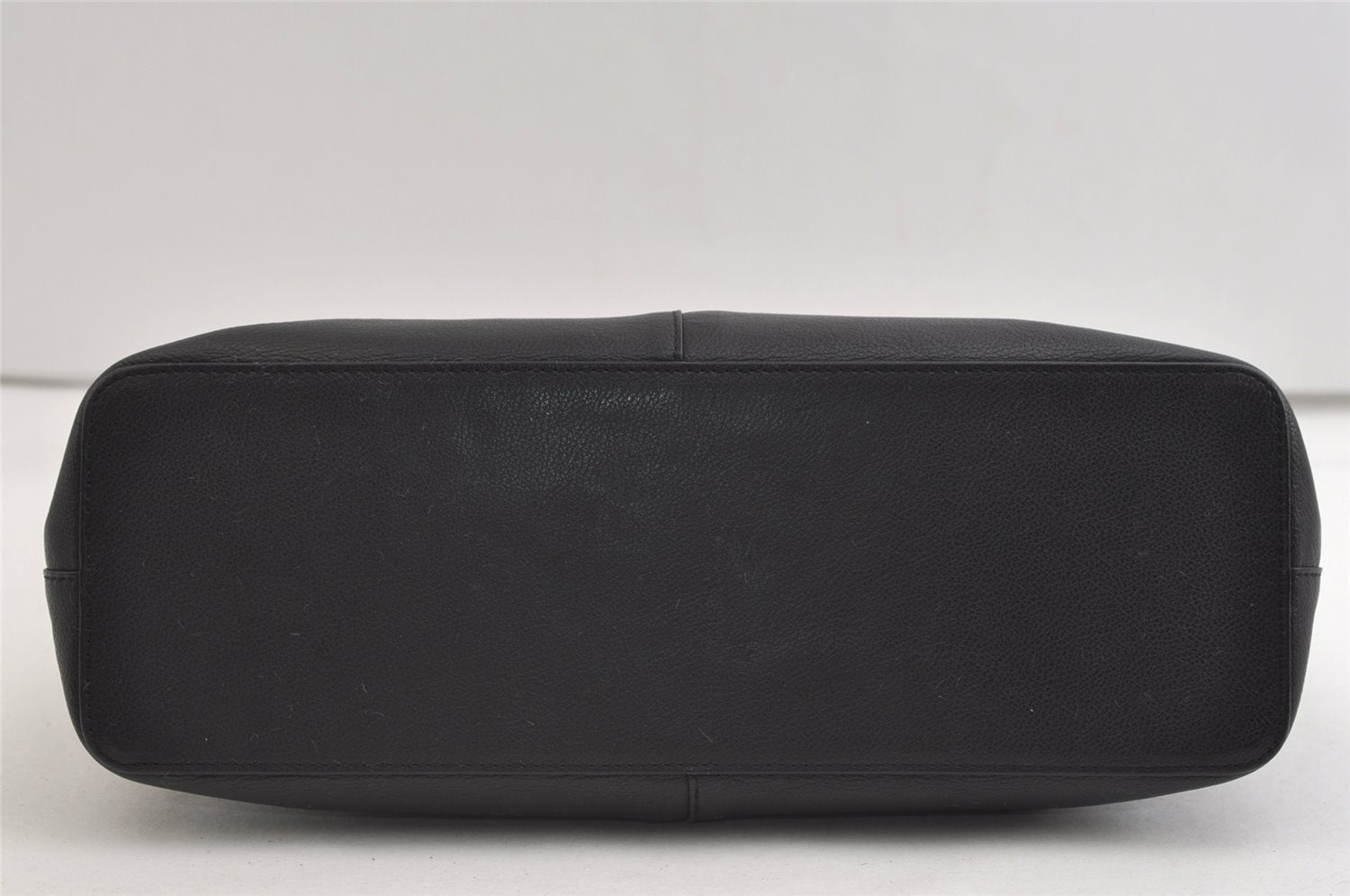 Authentic BURBERRY Vintage Leather Hand Bag Black 6826J