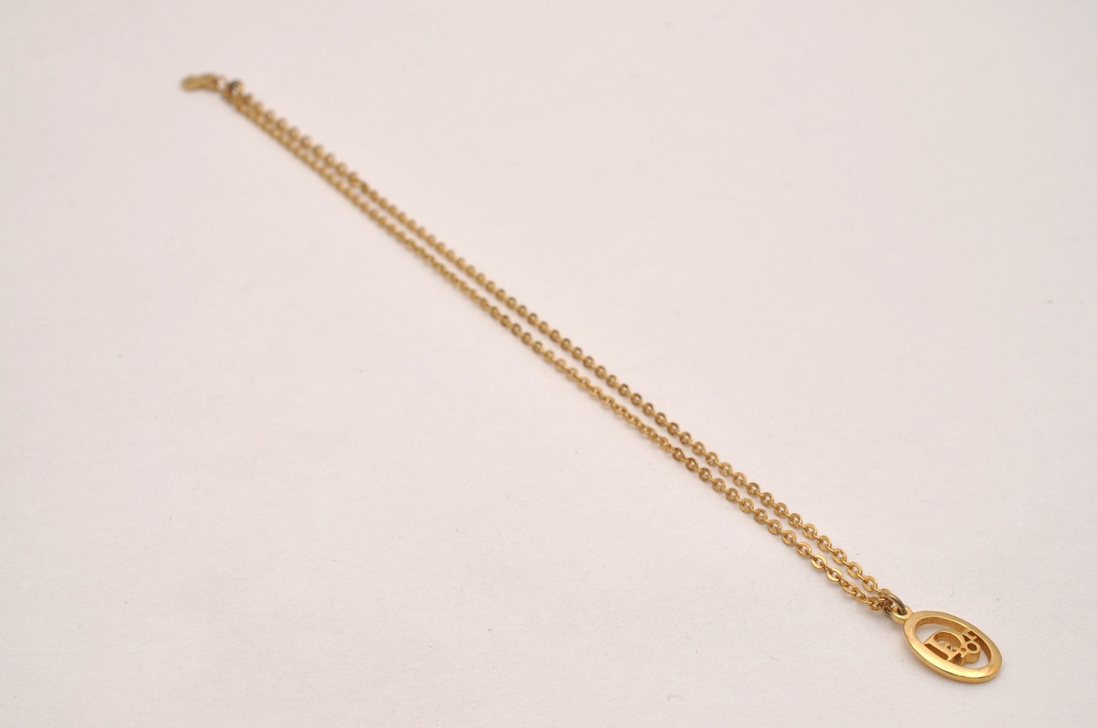 Authentic Christian Dior Gold Tone Chain Pendant Necklace CD 6827J