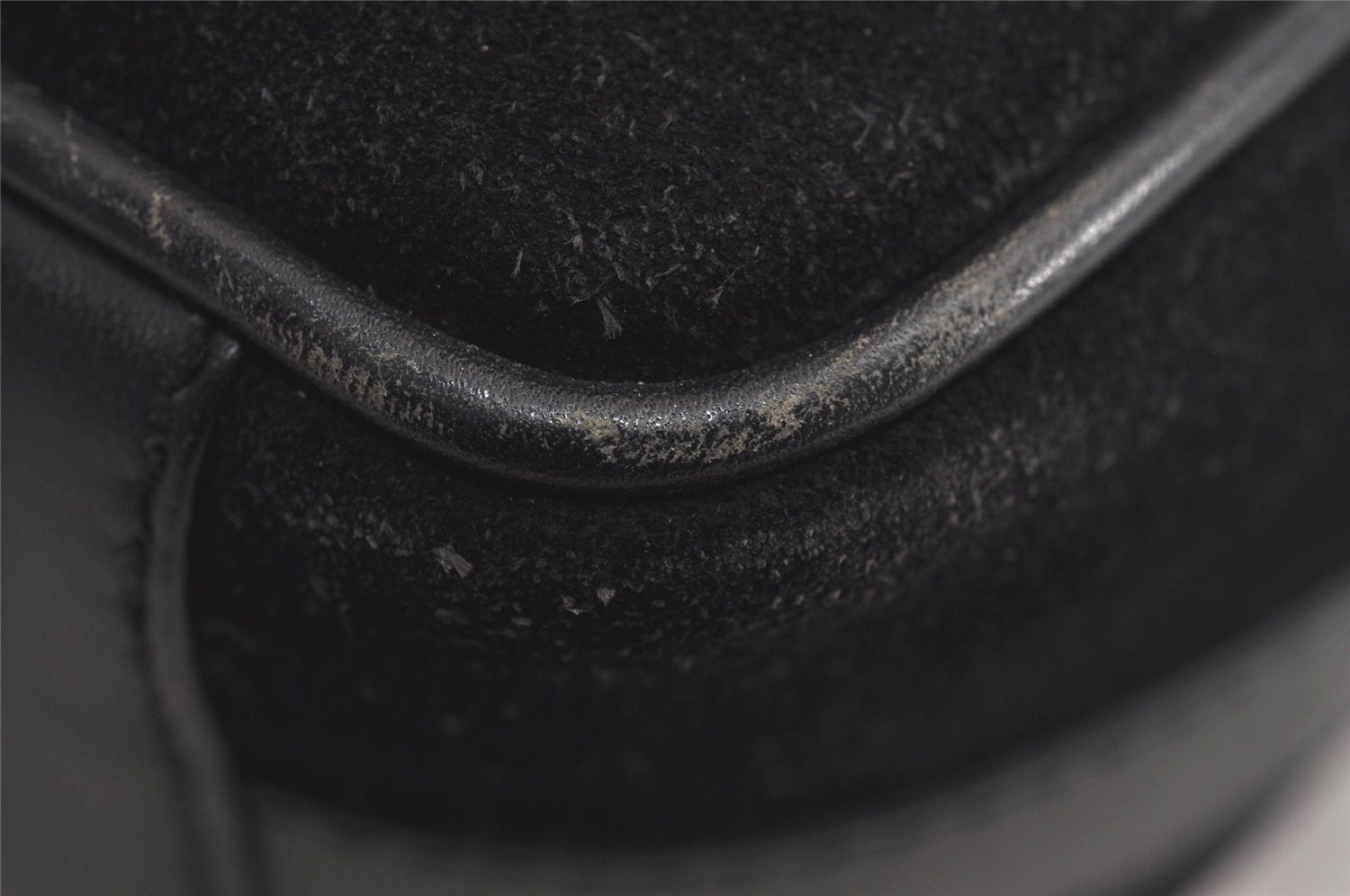 Authentic GUCCI Horsebit Shoulder Cross Body Bag Suede Leather Black Junk 6840J