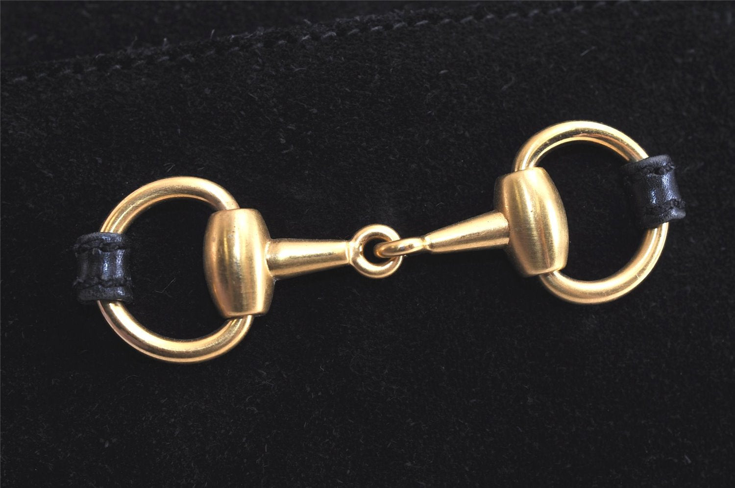 Authentic GUCCI Horsebit Shoulder Cross Body Bag Suede Leather Black Junk 6840J