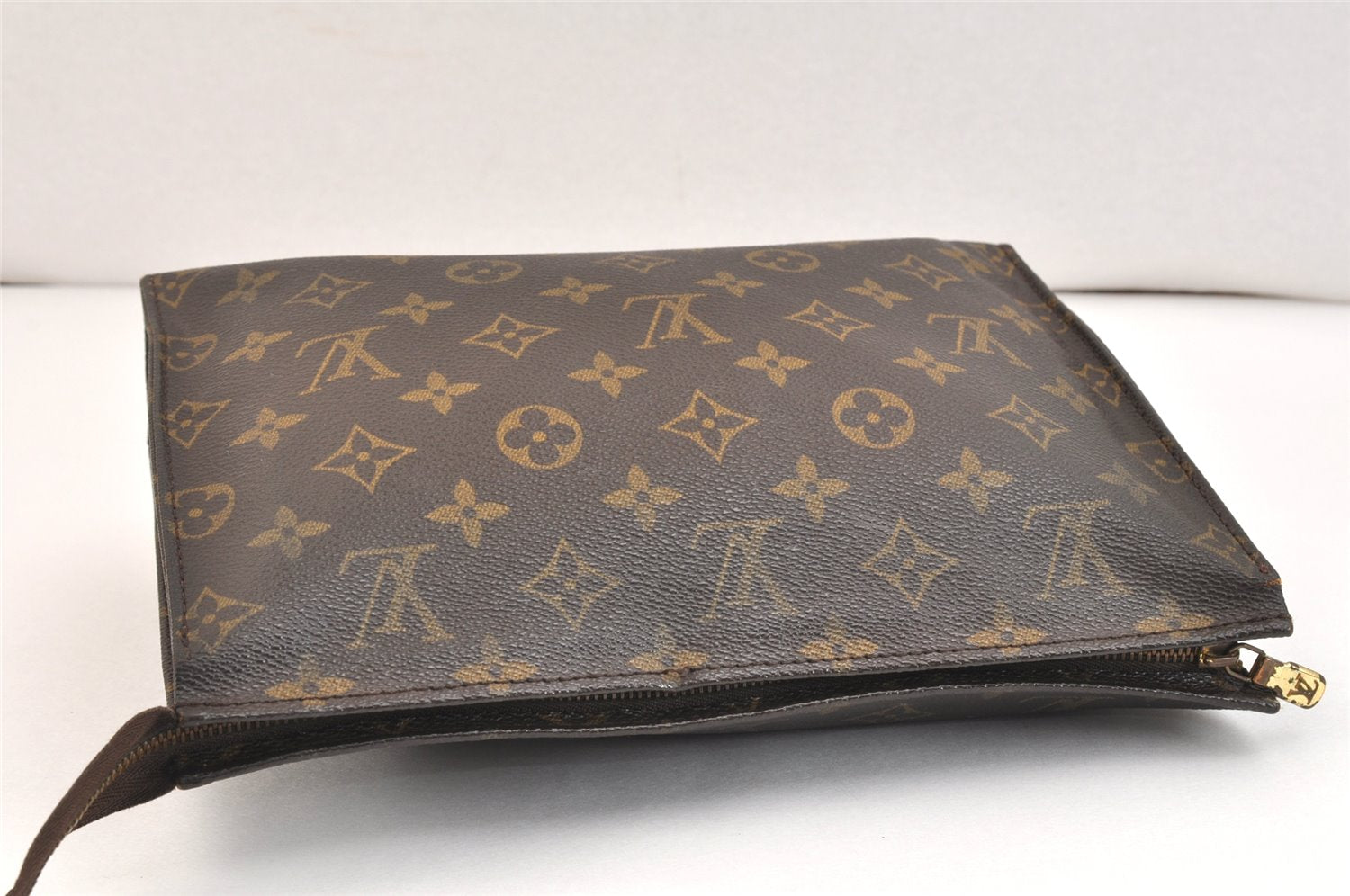 Authentic Louis Vuitton Monogram Poche Toilette 26 M47542 Cosmetics Pouch 6840K