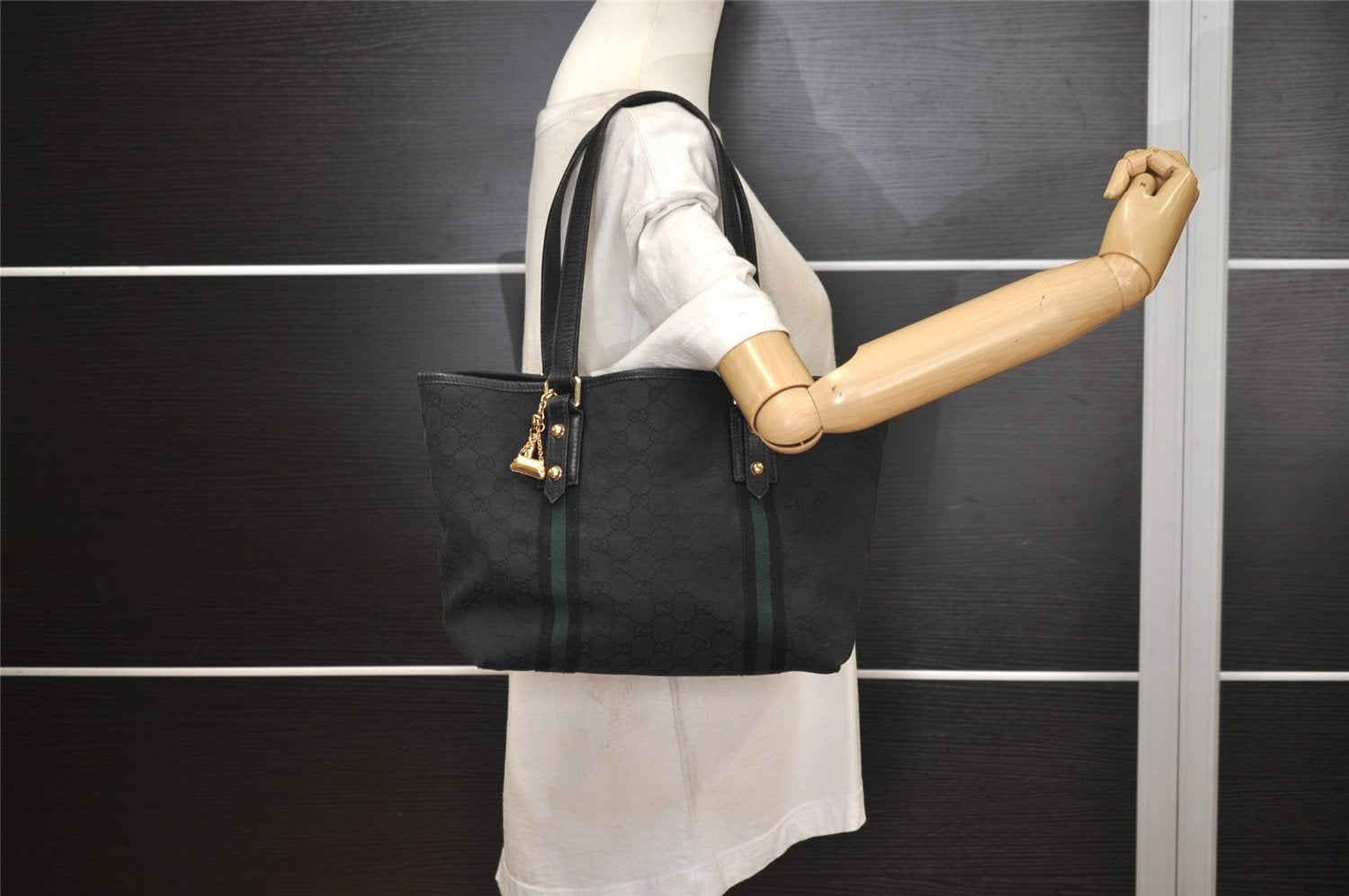 Authentic GUCCI Sherry Line Tote Bag GG Canvas Leather 137396 Black 6842J