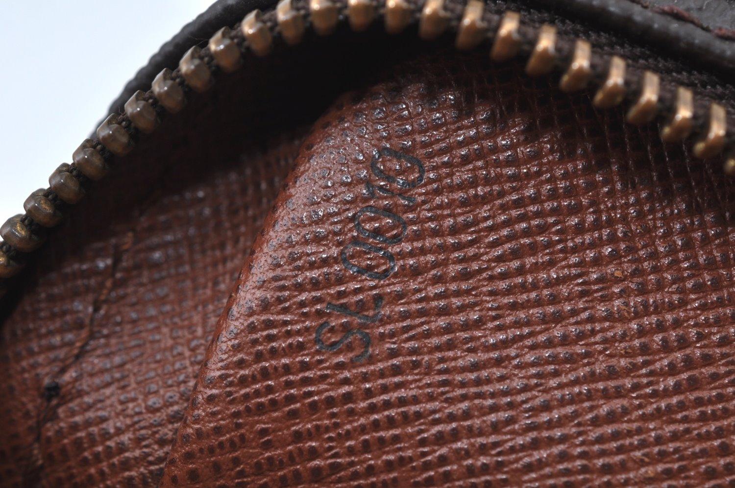 Authentic Louis Vuitton Monogram Danube Shoulder Cross Body Bag M45266 LV 6844H