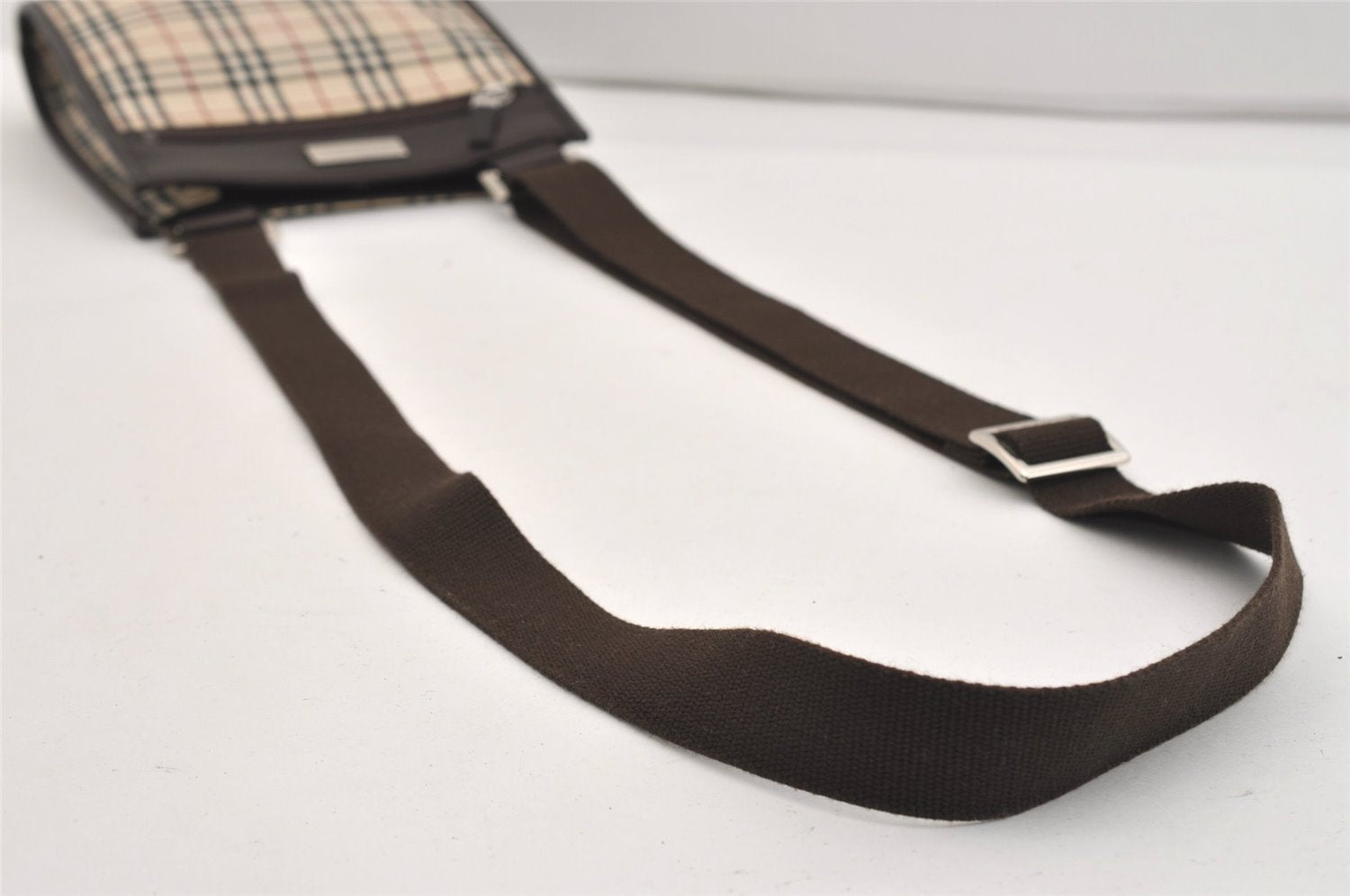 Authentic BURBERRY Nova Check Shoulder Cross Body Bag Nylon Leather Beige 6851J