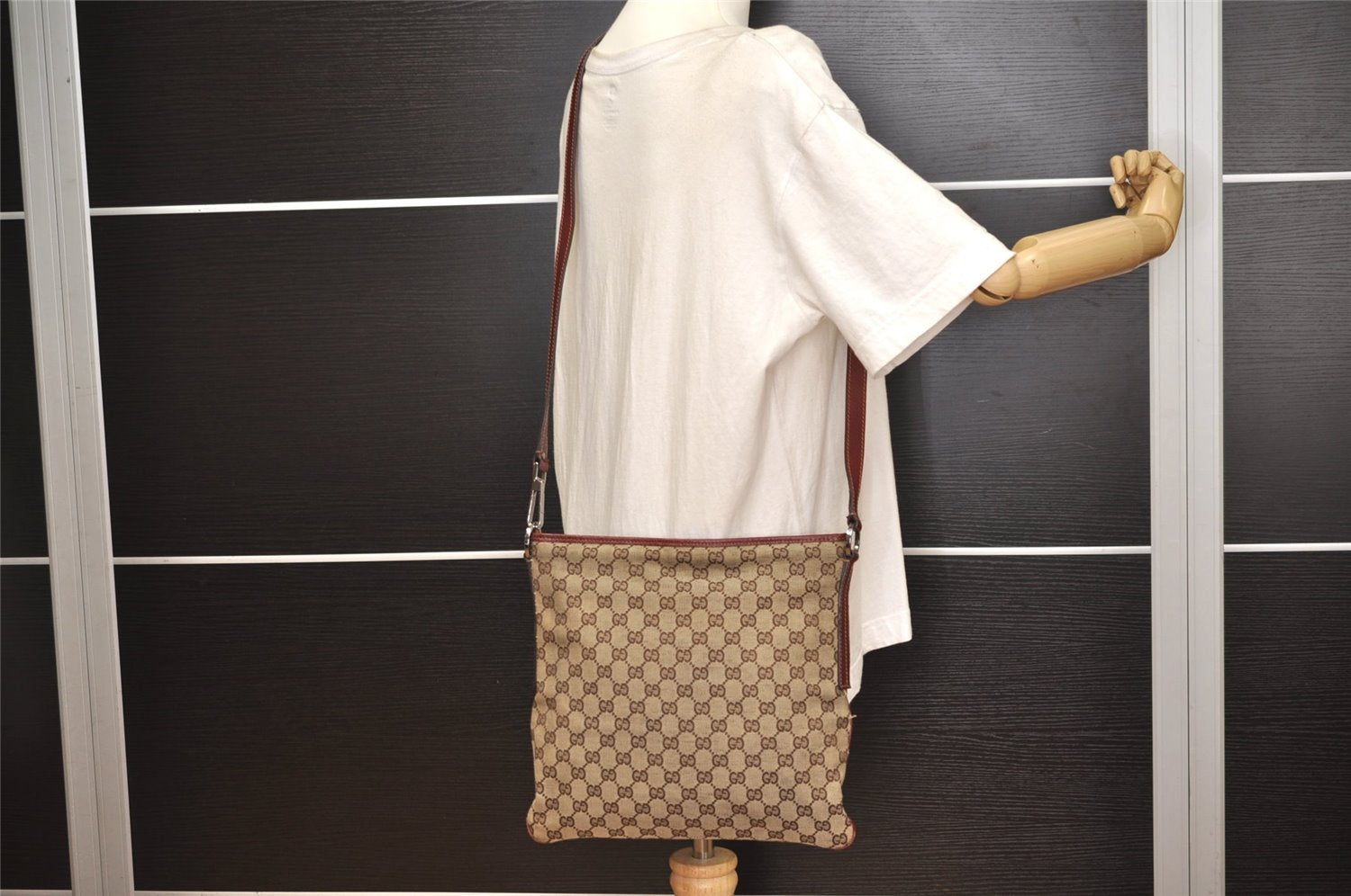 Authentic GUCCI Shoulder Cross Body Bag GG Canvas Leather 113013 Brown 6852J