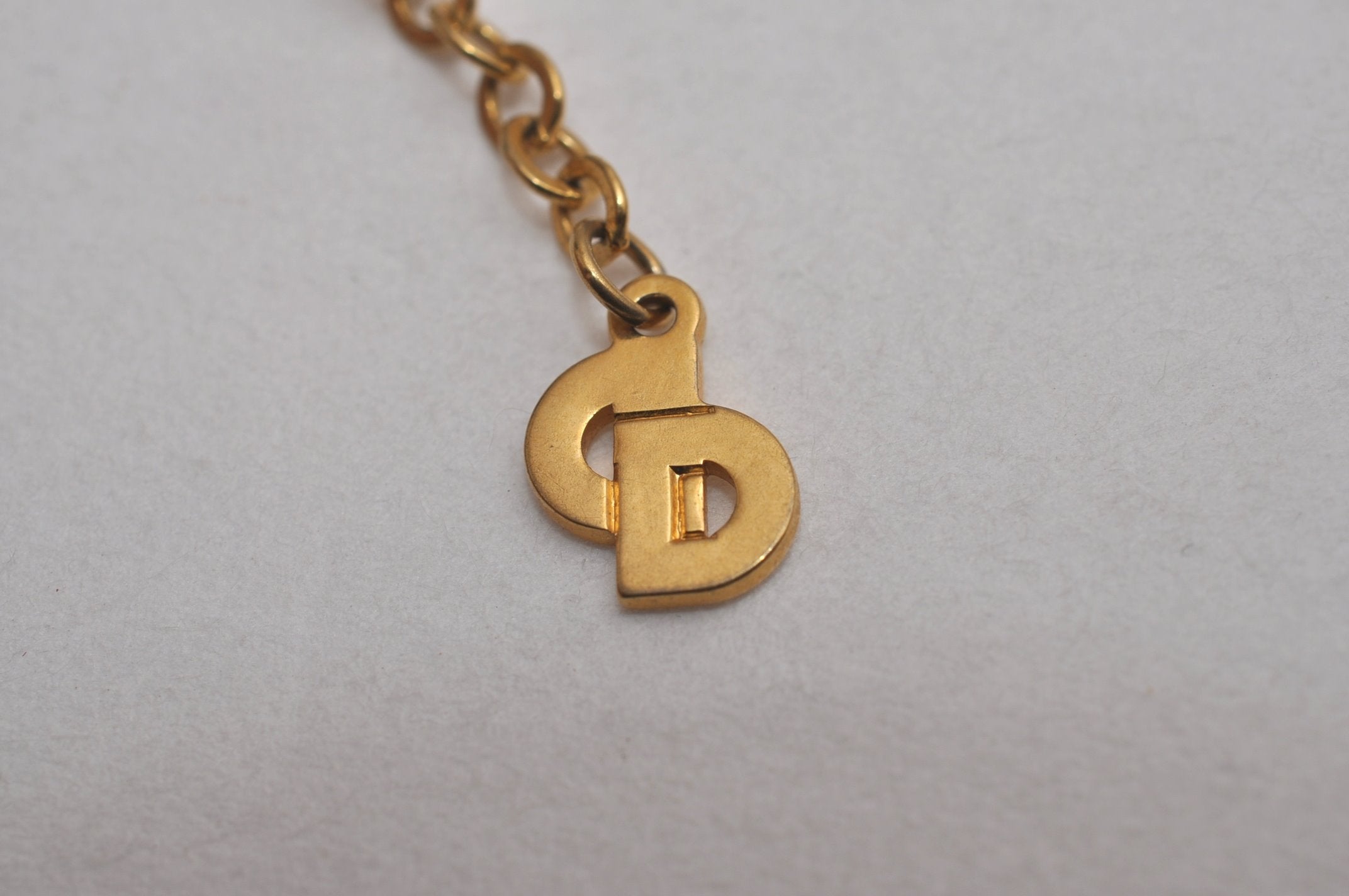 Authentic Christian Dior Gold Tone Chain Pendant Necklace CD 6860J