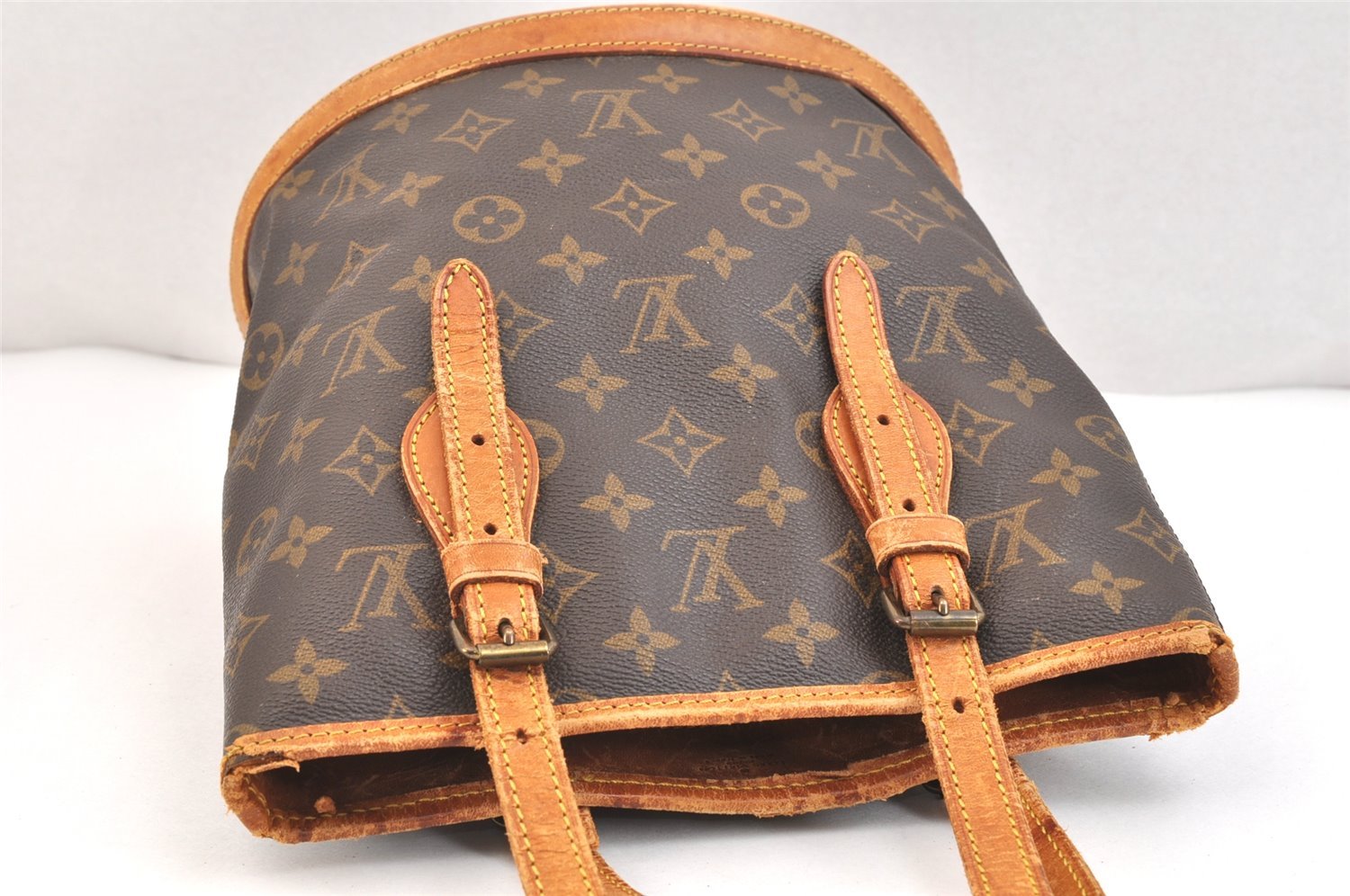 Authentic Louis Vuitton Monogram Bucket PM Shoulder Bag Old Model LV Junk 6860K