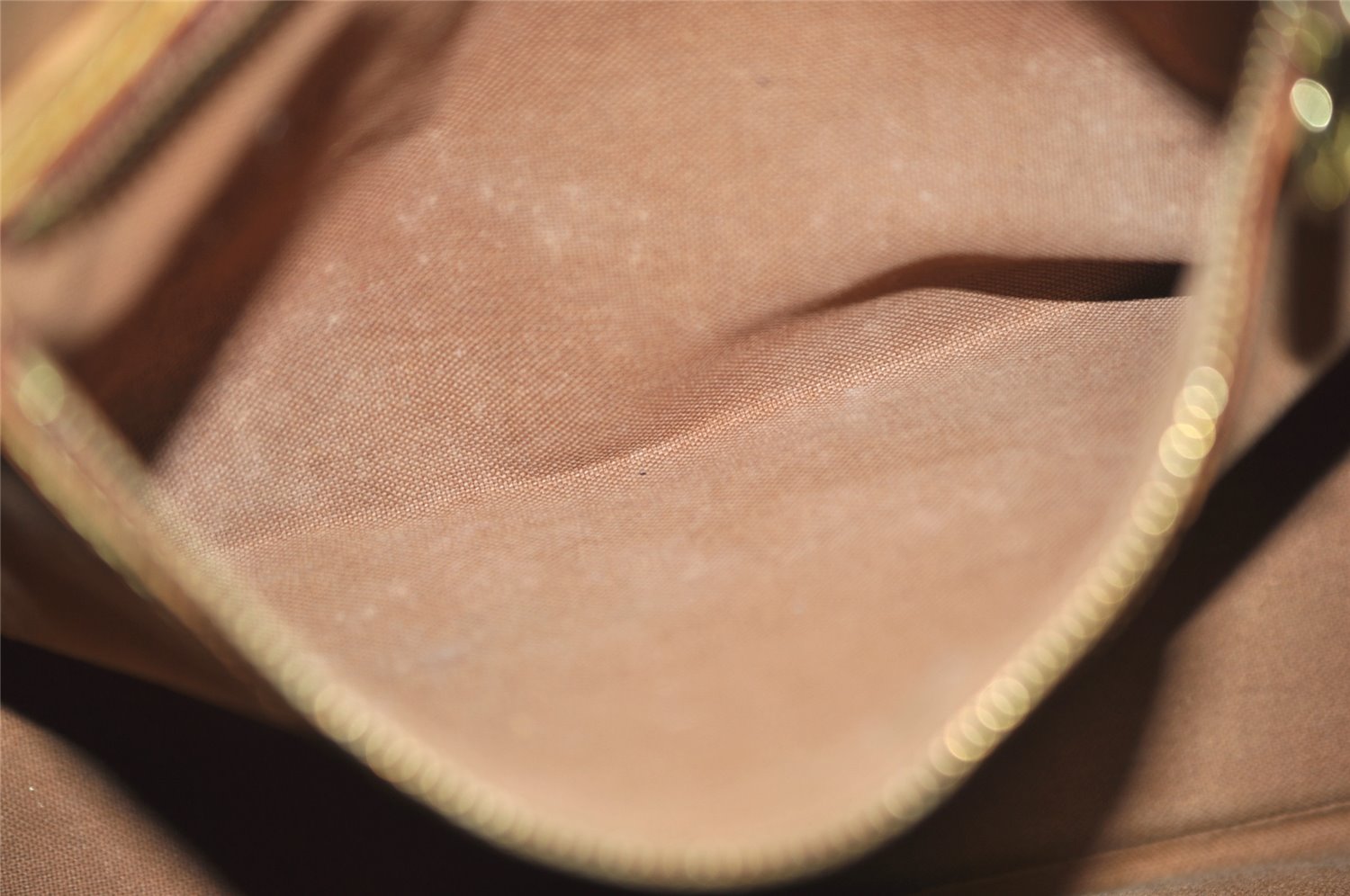 Authentic Louis Vuitton Monogram Batignolles Horizontal Tote Bag M51154 LV 6870J