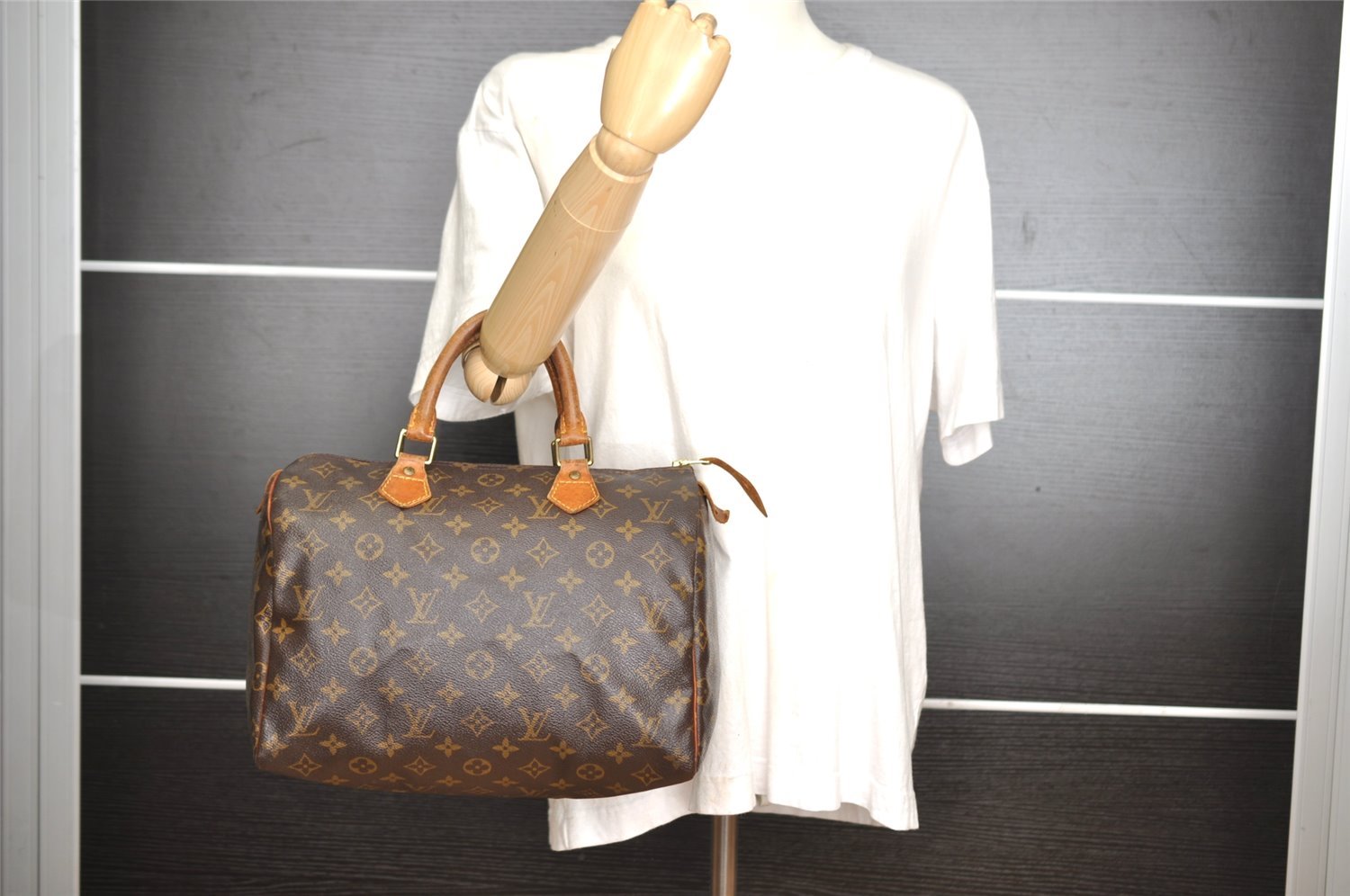 Authentic Louis Vuitton Monogram Speedy 30 Hand Boston Bag M41526 LV 6881I