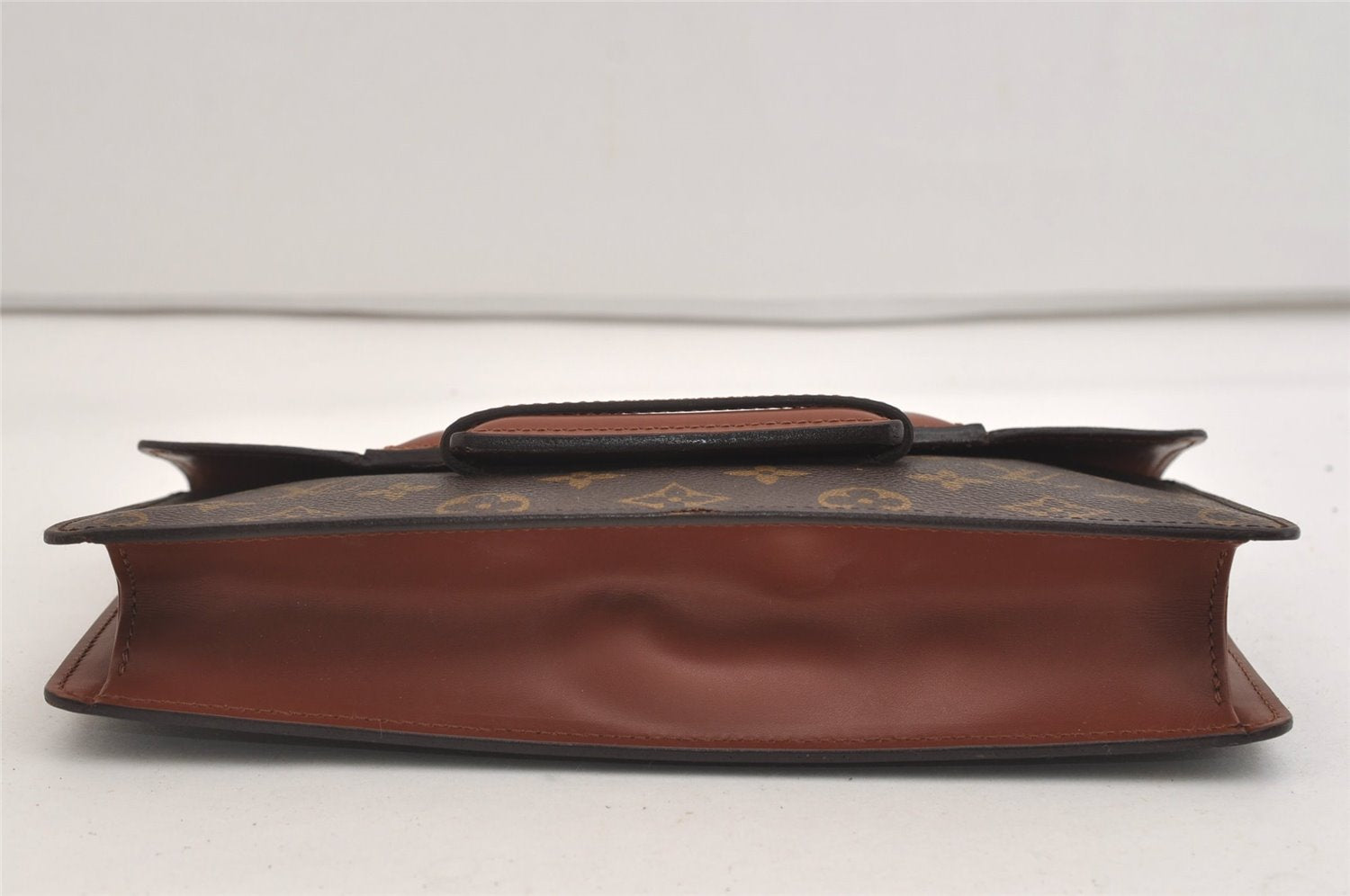 Authentic Louis Vuitton Monogram Chaillot Clutch Bag LV 6881J