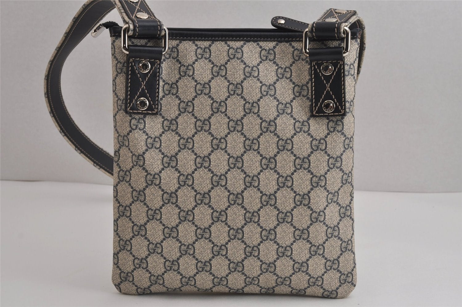 Authentic GUCCI Sherry Line Shoulder Cross Bag GG PVC Leather 246413 Navy 6883J