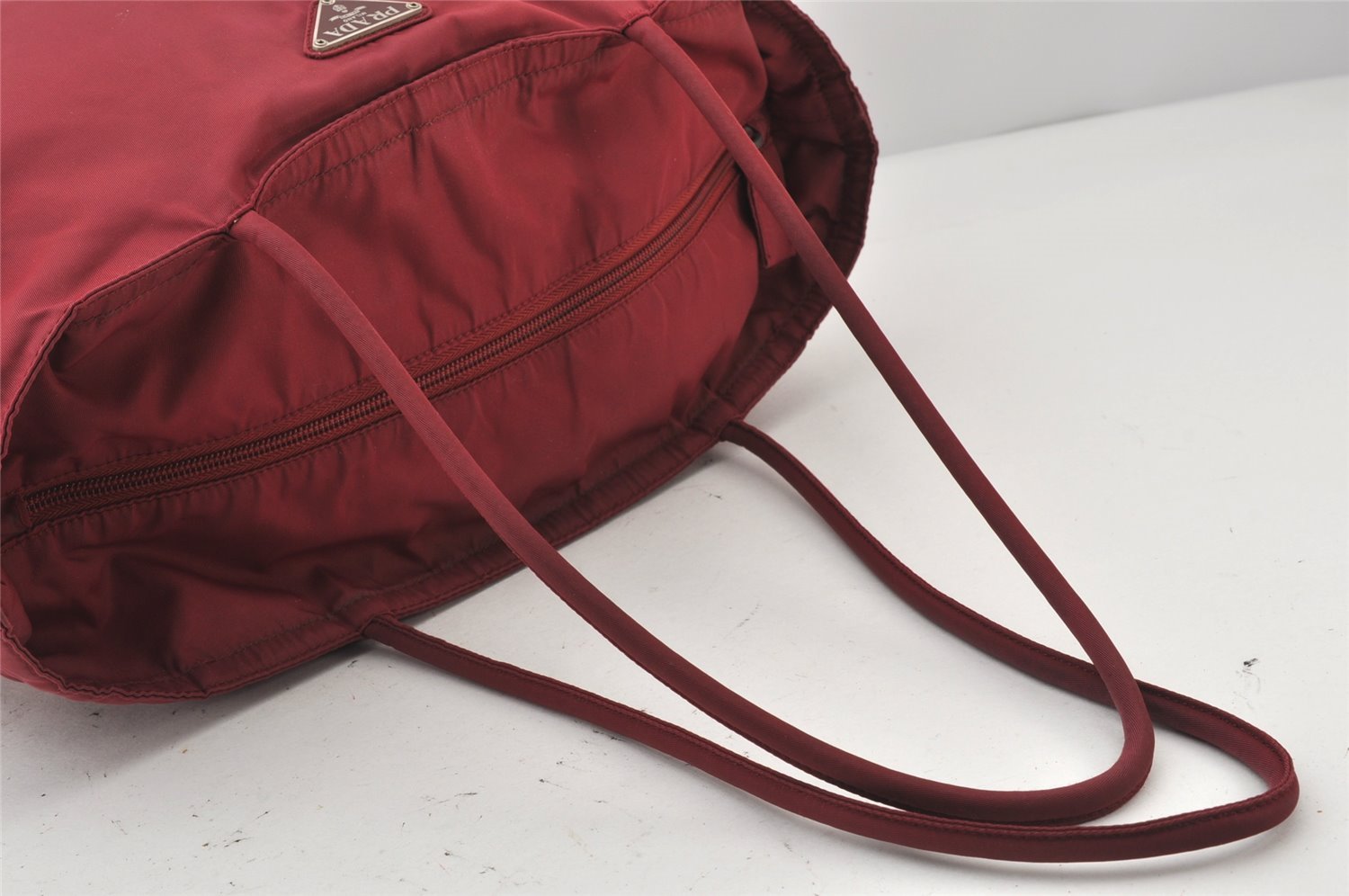 Authentic PRADA Vintage Nylon Tessuto Shoulder Tote Bag Red 6889K