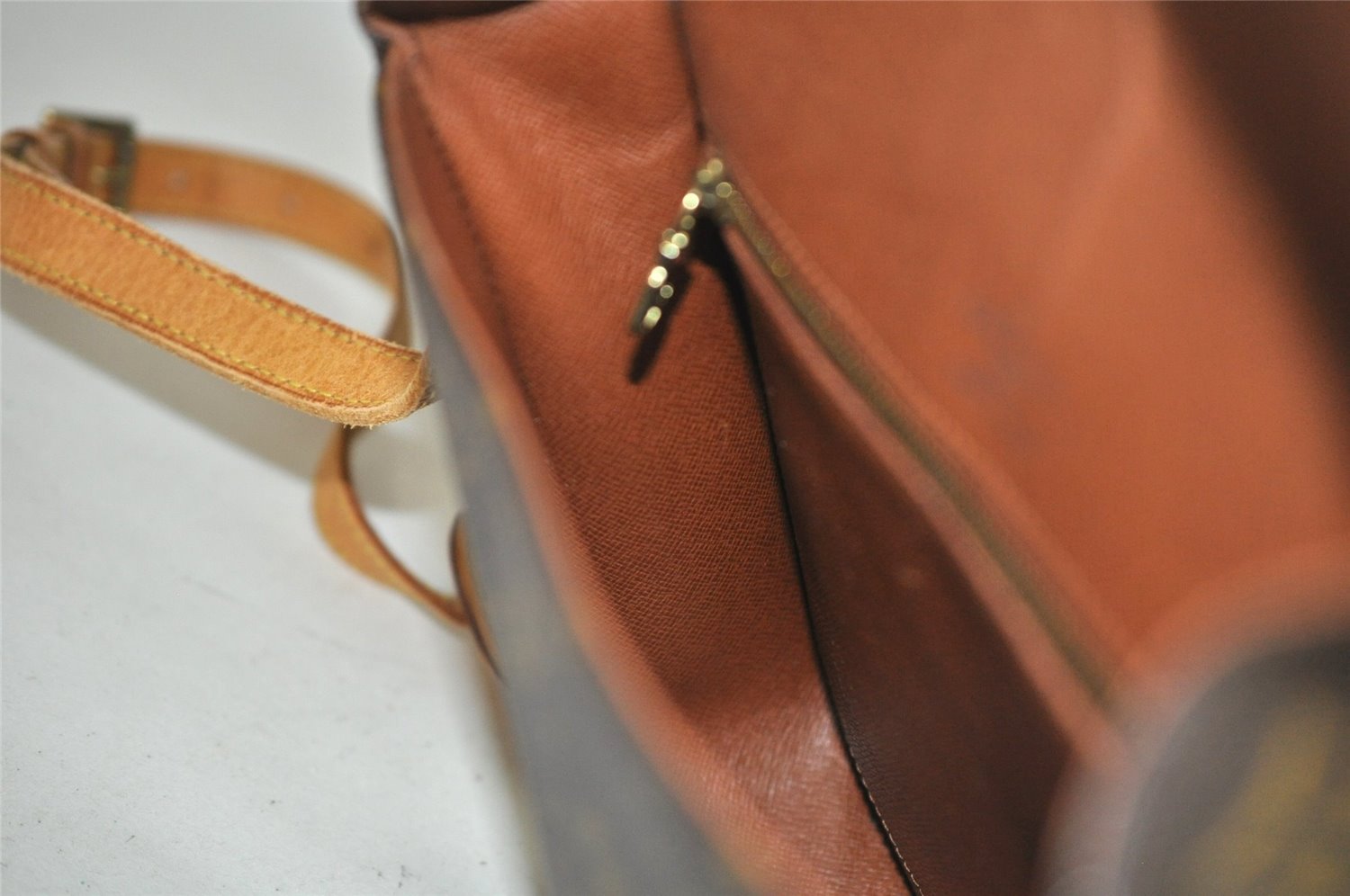 Authentic Louis Vuitton Monogram Saint Cloud GM M51242 Shoulder Cross Bag 6891J