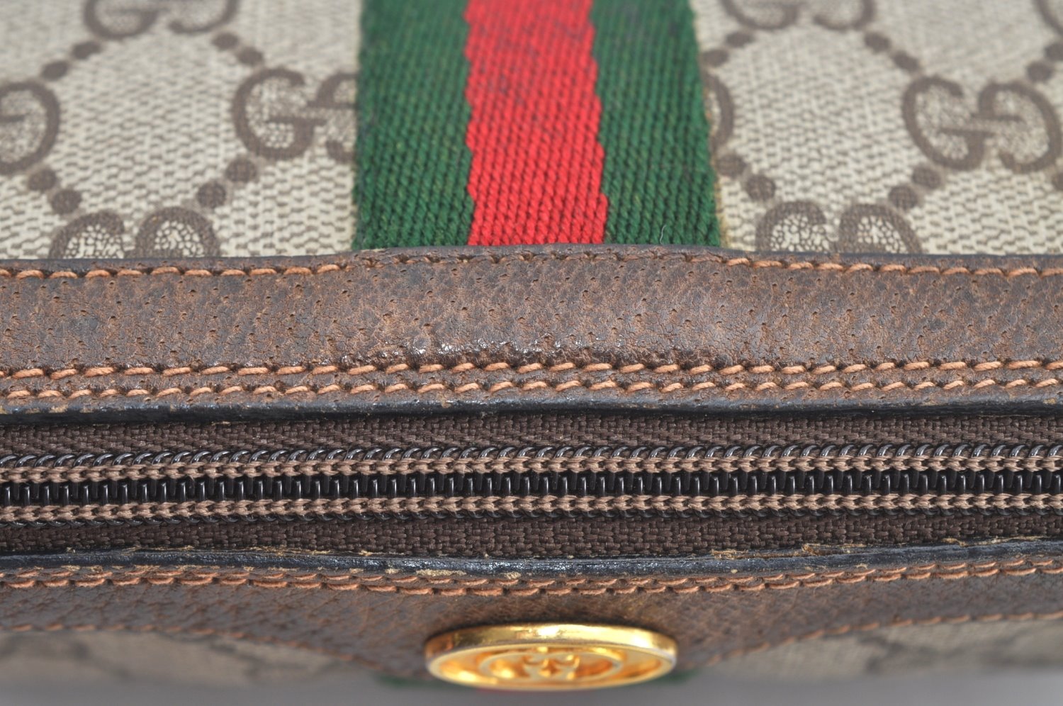 Authentic GUCCI Web Sherry Line Shoulder Bag GG PVC Leather Brown Junk 6896J