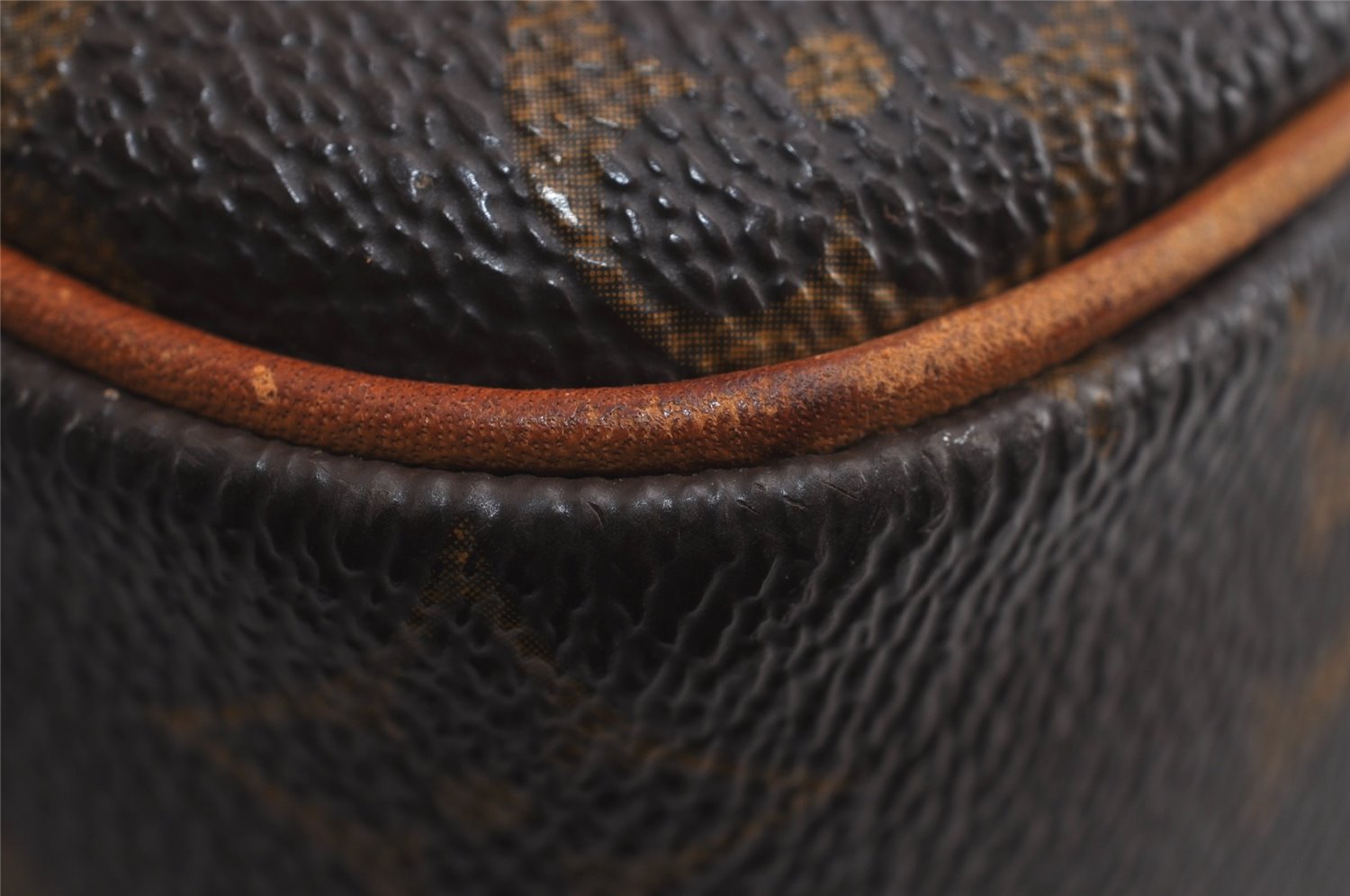 Authentic Louis Vuitton Monogram Cite MM Shoulder Bag M51182 LV 6897J