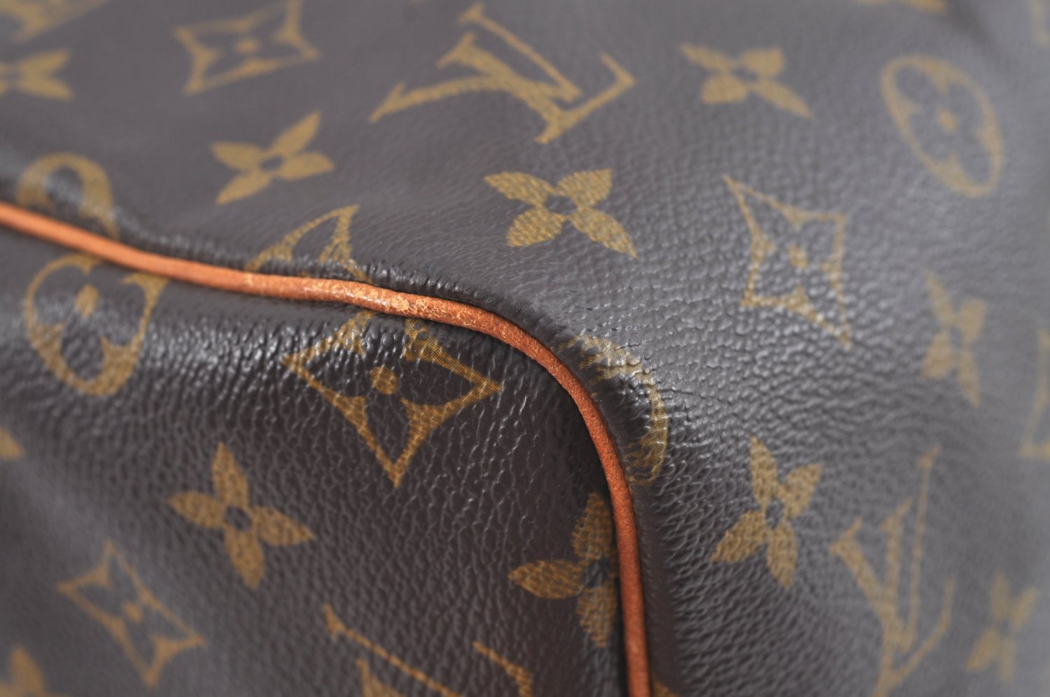 Authentic Louis Vuitton Monogram Speedy 30 Hand Boston Bag M41526 LV 6898J