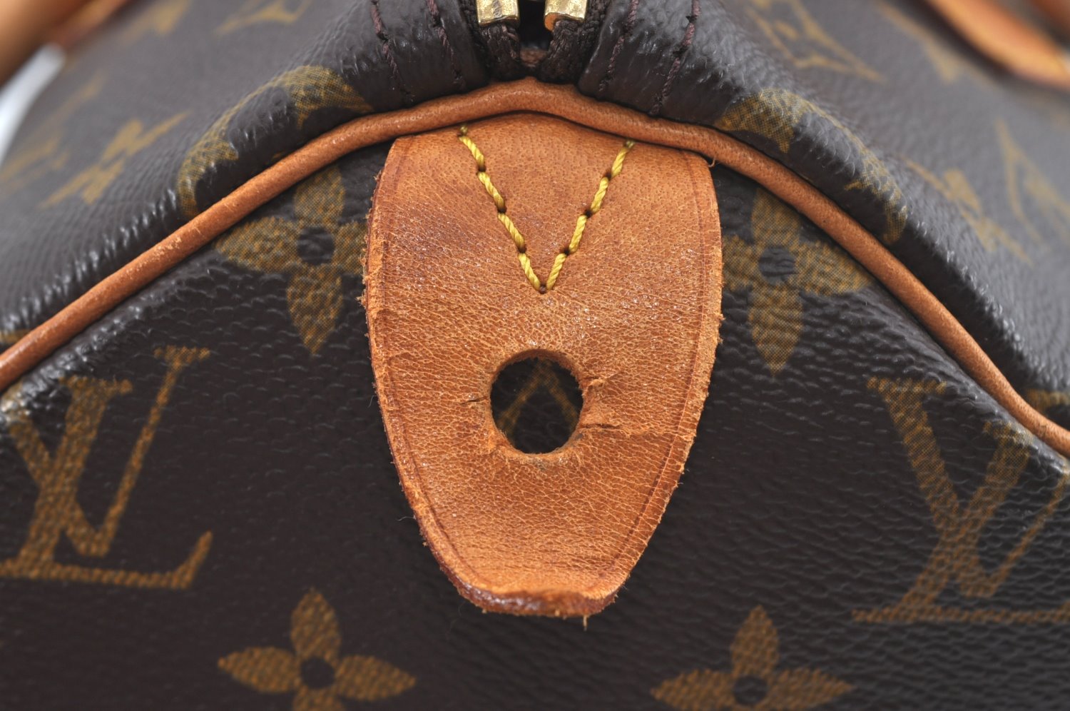 Authentic Louis Vuitton Monogram Speedy 30 Hand Boston Bag M41526 LV 6898J