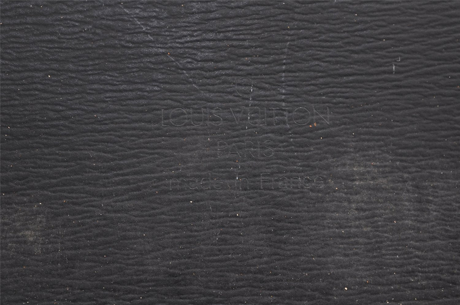 Authentic Louis Vuitton Epi Cluny Shoulder Bag Purse Black M52252 LV 6899J