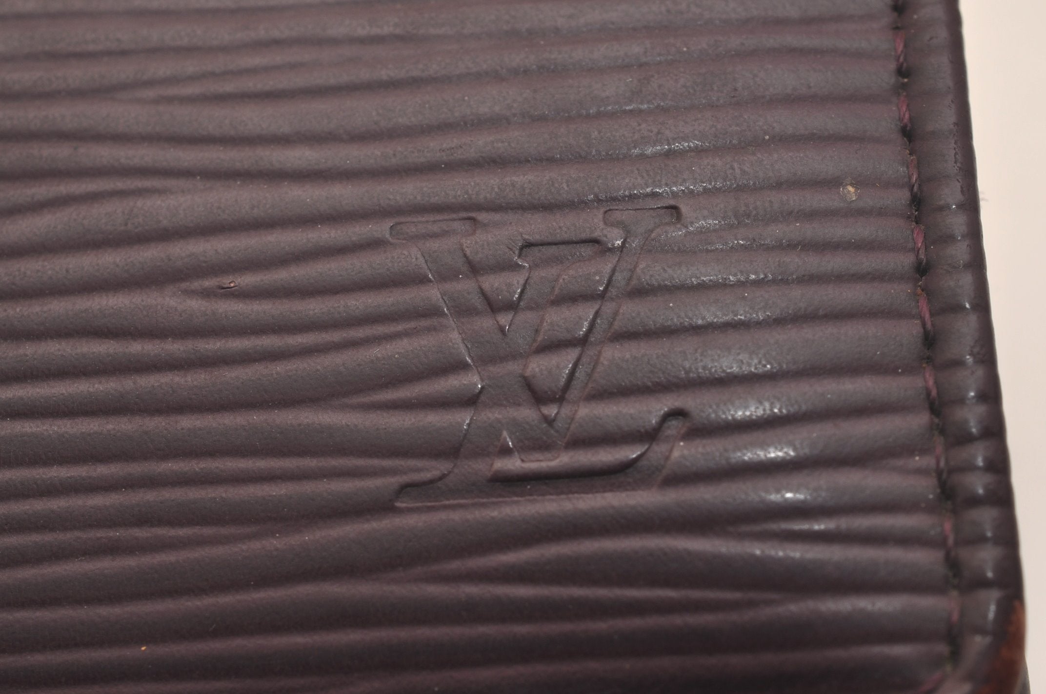 Auth Louis Vuitton Epi Portefeuille Sarah Long Wallet Purple M6374K LV 6901J