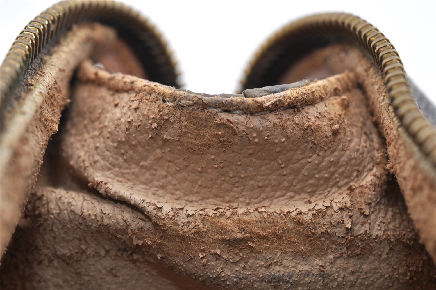 Authentic Louis Vuitton Monogram Trousse Patte Pression Pouch M47636 Junk 6909I