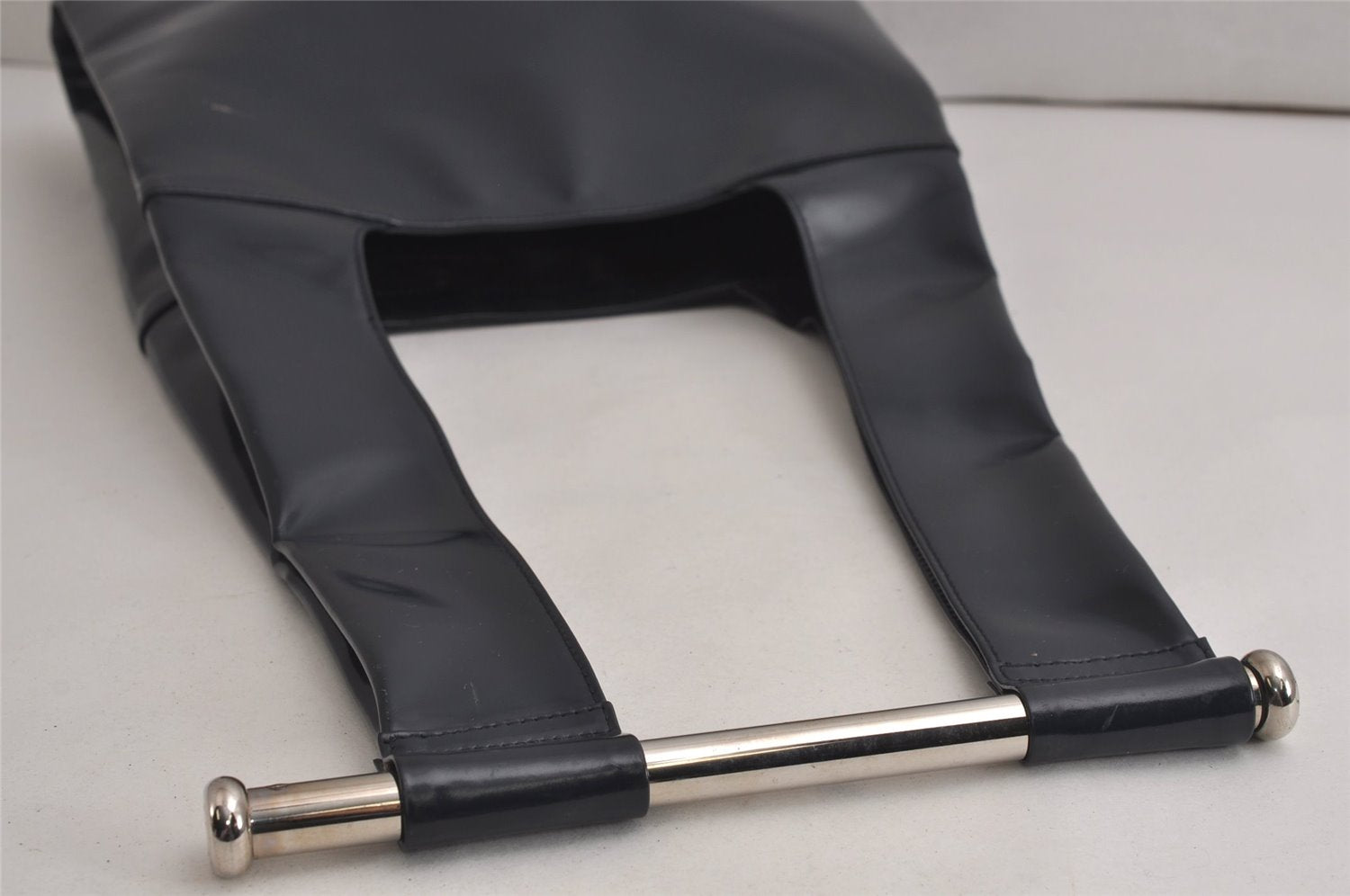 Authentic GUCCI Vintage Shoulder Bag Purse Enamel Navy Junk 6910J