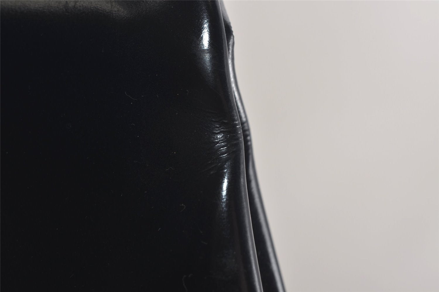 Authentic GUCCI Vintage Shoulder Bag Purse Enamel Navy Junk 6910J