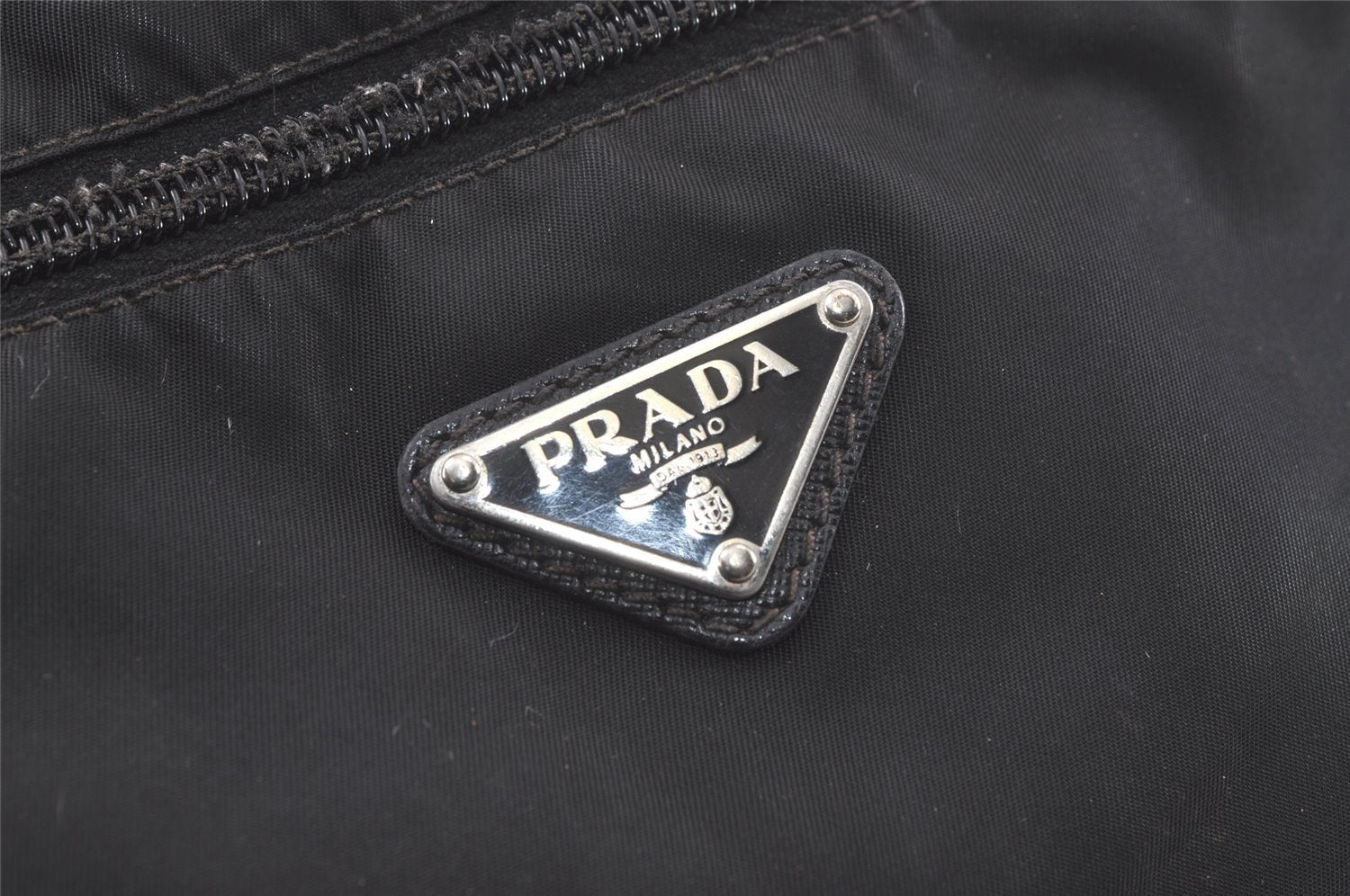 Authentic PRADA Nylon Tessuto Leather Shoulder Cross Body Bag Black Junk 6911K