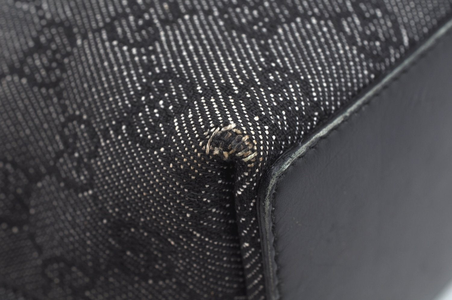 Authentic GUCCI Vintage Shoulder Tote Bag GG Canvas Leather 31244 Black 6918J