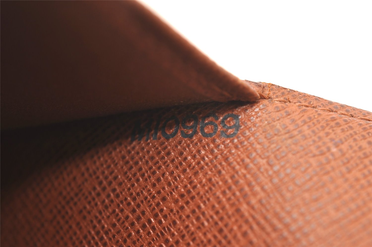 Authentic Louis Vuitton Monogram Agenda GM Notebook Cover R20106 LV 6919J