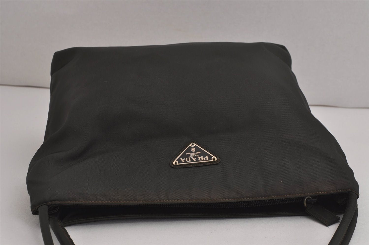Authentic PRADA Vintage Nylon Tessuto Shoulder Hand Bag Purse Green 6921J