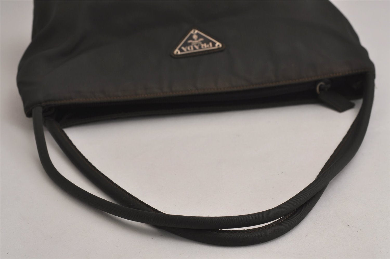 Authentic PRADA Vintage Nylon Tessuto Shoulder Hand Bag Purse Green 6921J