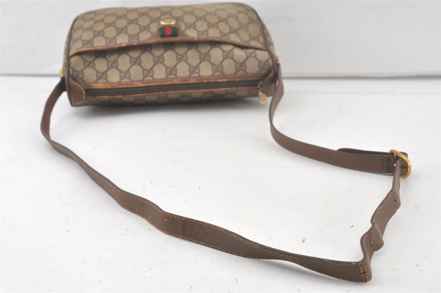 Authentic GUCCI Web Sherry Line Shoulder Bag GG PVC Leather Brown Junk 6921K