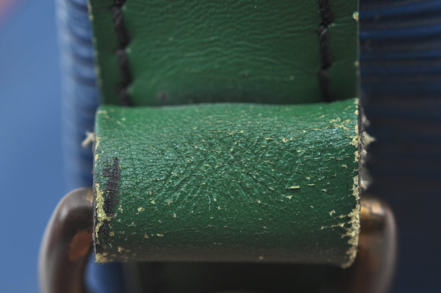 Auth Louis Vuitton Epi Noe Tricolor Blue Red Green Drawstring Bag Junk LV 6923H