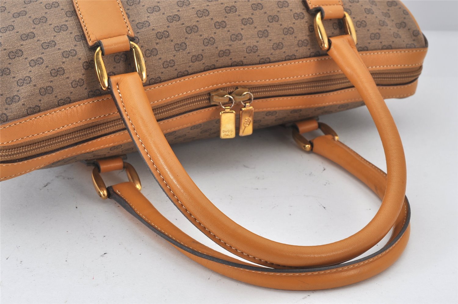 Authentic GUCCI Vintage Micro GG PVC Leather 2Way Shoulder Hand Bag Brown 6925K