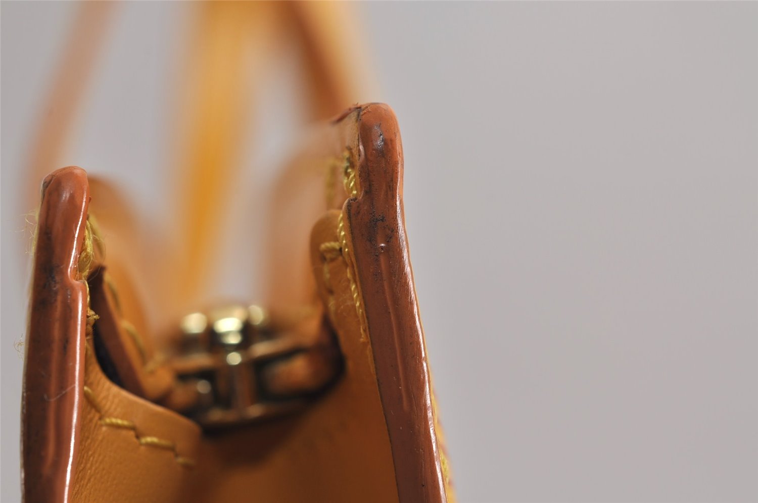 Authentic Louis Vuitton Epi Saint Jacques Hand Bag Yellow M52279 LV 6926J