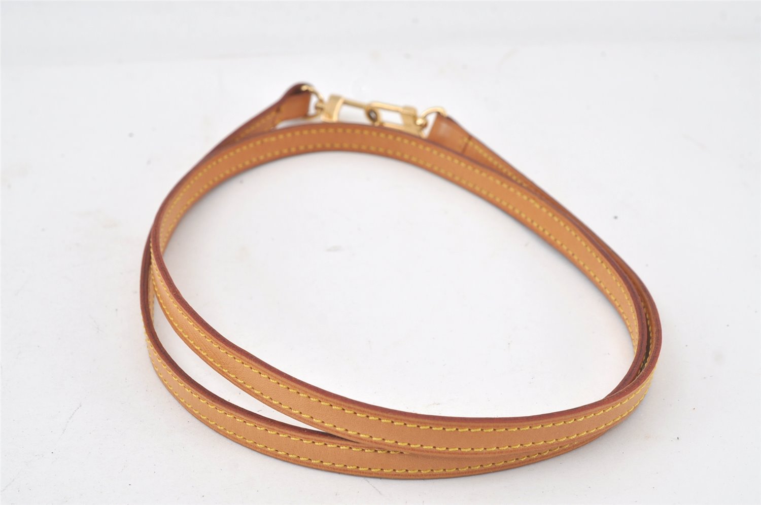 Authentic Louis Vuitton Leather Shoulder Strap Beige 45.7