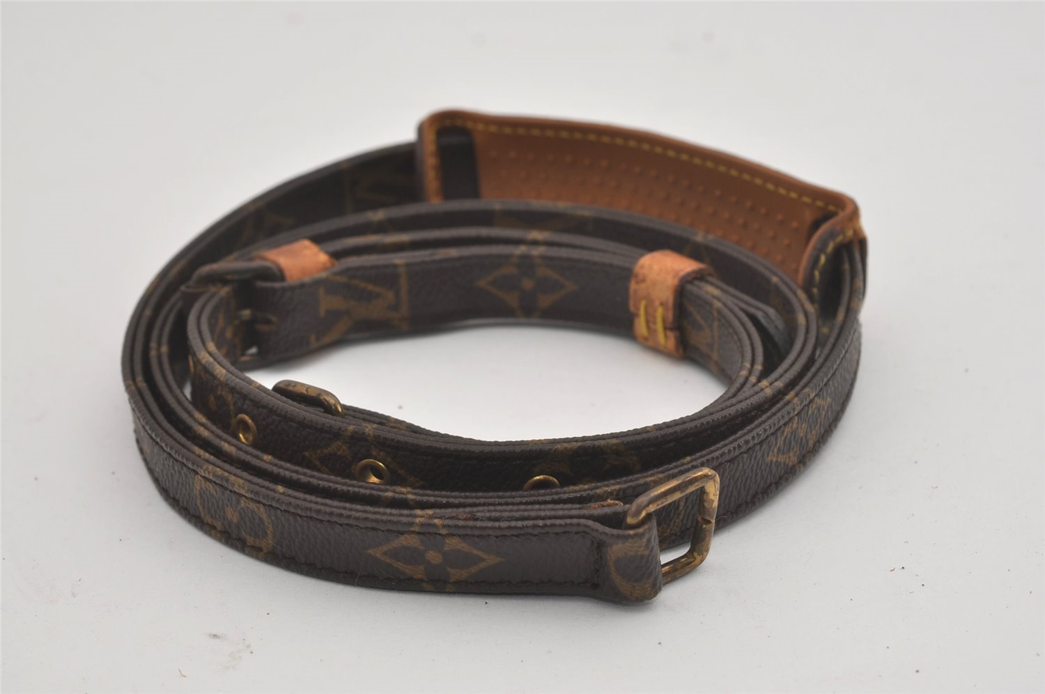 Authentic Louis Vuitton Monogram Amazone Shoulder Cross Bag M45236 LV Junk 6931I