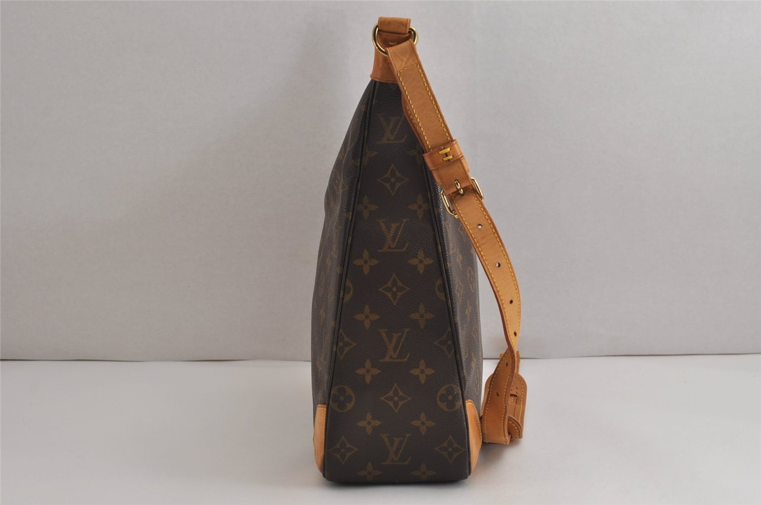 Authentic Louis Vuitton Monogram Boulogne 35 Shoulder Bag M51260 Junk 6931J