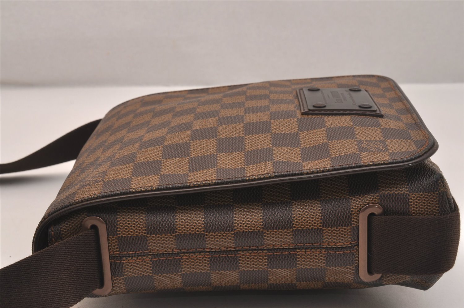 Authentic Louis Vuitton Damier Brooklyn PM Shoulder Cross Bag N51210 LV 6932J