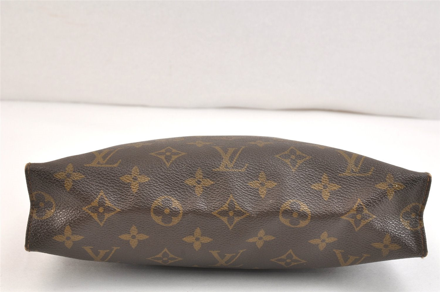 Auth Louis Vuitton Monogram Poche Toilette 26 Cosmetics Pouch Old Model LV 6935K