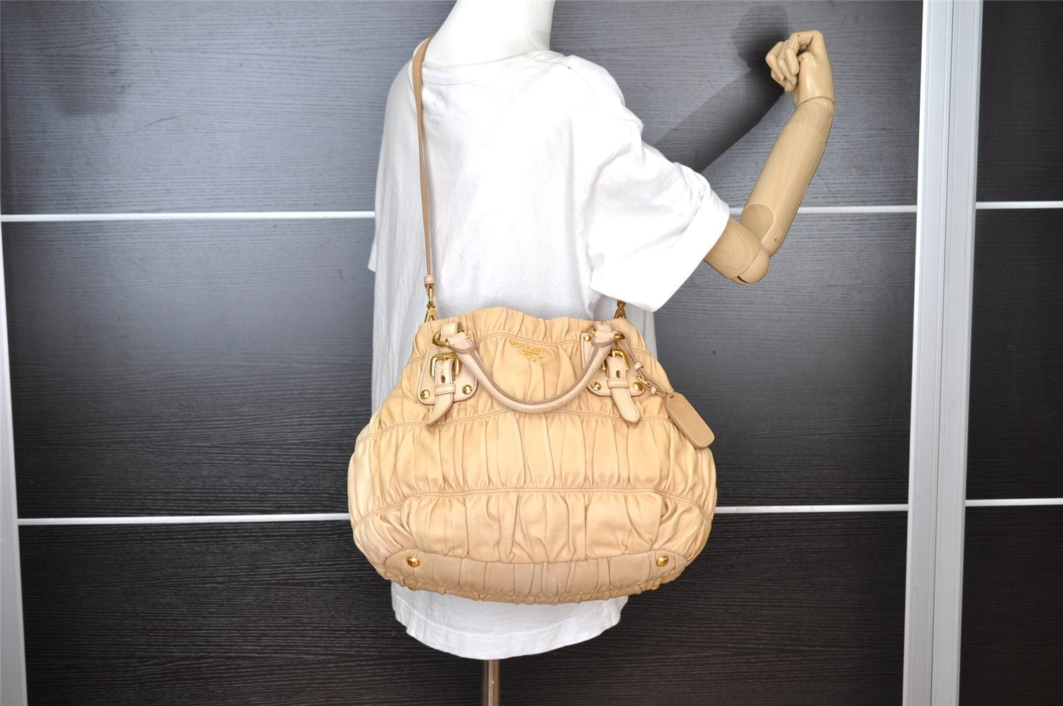 Authentic PRADA Vintage Leather Nappa 2Way Shoulder Hand Tote Bag Beige 6939I