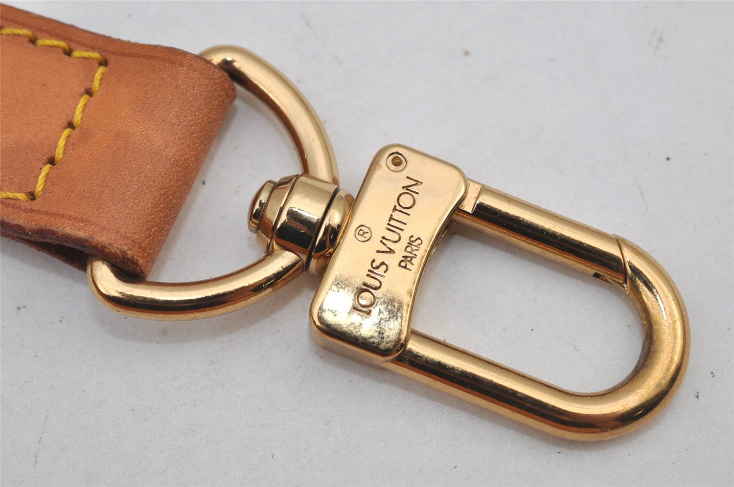 Authentic Louis Vuitton Leather Shoulder Strap Beige 36.6-43.5