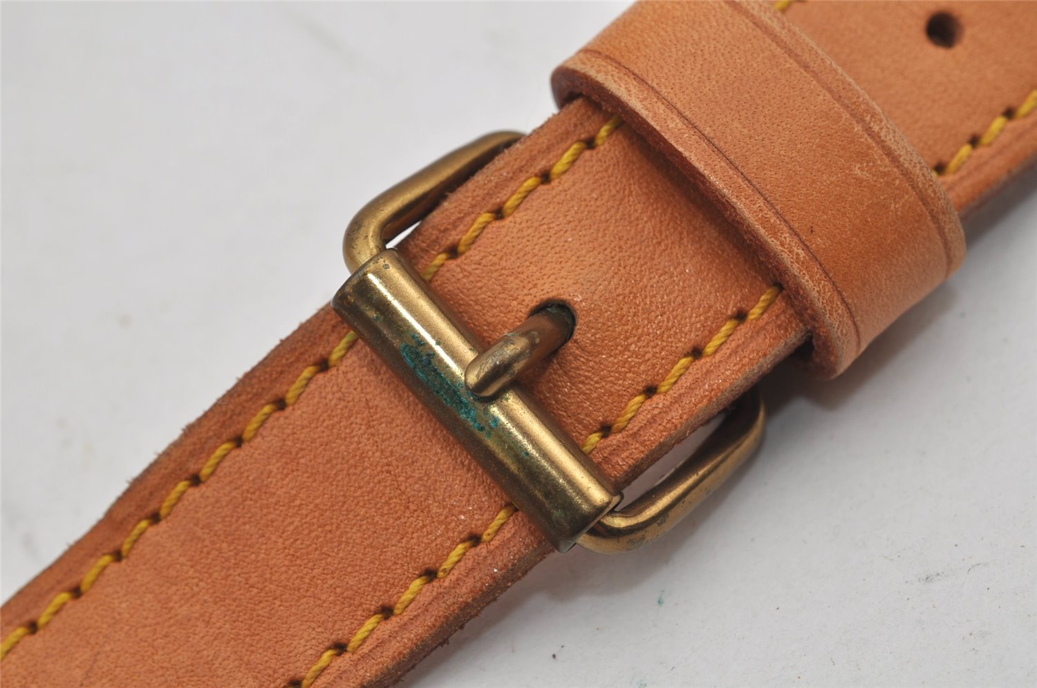 Authentic Louis Vuitton Leather Shoulder Strap Beige 36.6-43.5