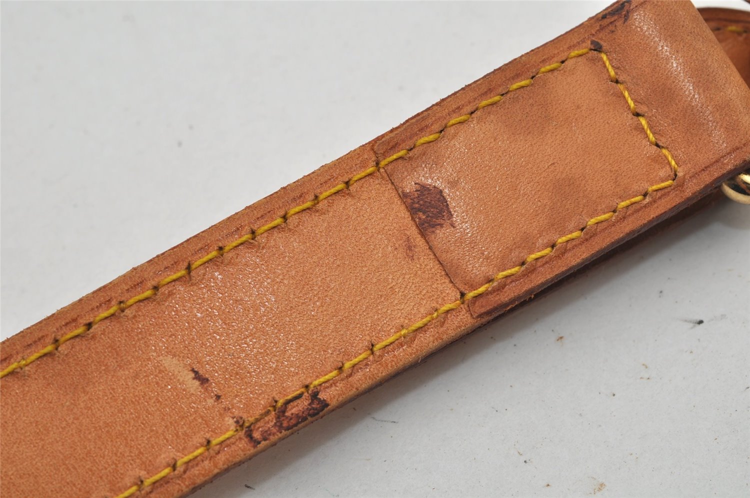 Authentic Louis Vuitton Leather Shoulder Strap Beige 36.6-43.5